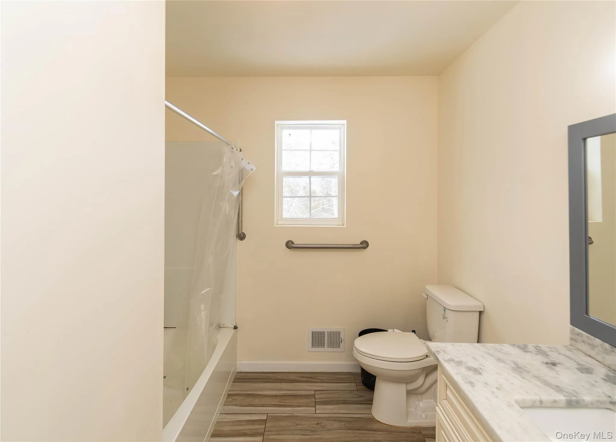 62 Bristol Circle, Thompson, NY, 4 Bedrooms Bedrooms, 8 Rooms Rooms,2 BathroomsBathrooms,Residential Lease,For Rent,Bristol,0,1050158 62 Bristol Circle, Thompson, NY, 4 Bedrooms Bedrooms, 8 Rooms Rooms,2 BathroomsBathrooms,Residential Lease,For Rent,Bristol,0,1050158