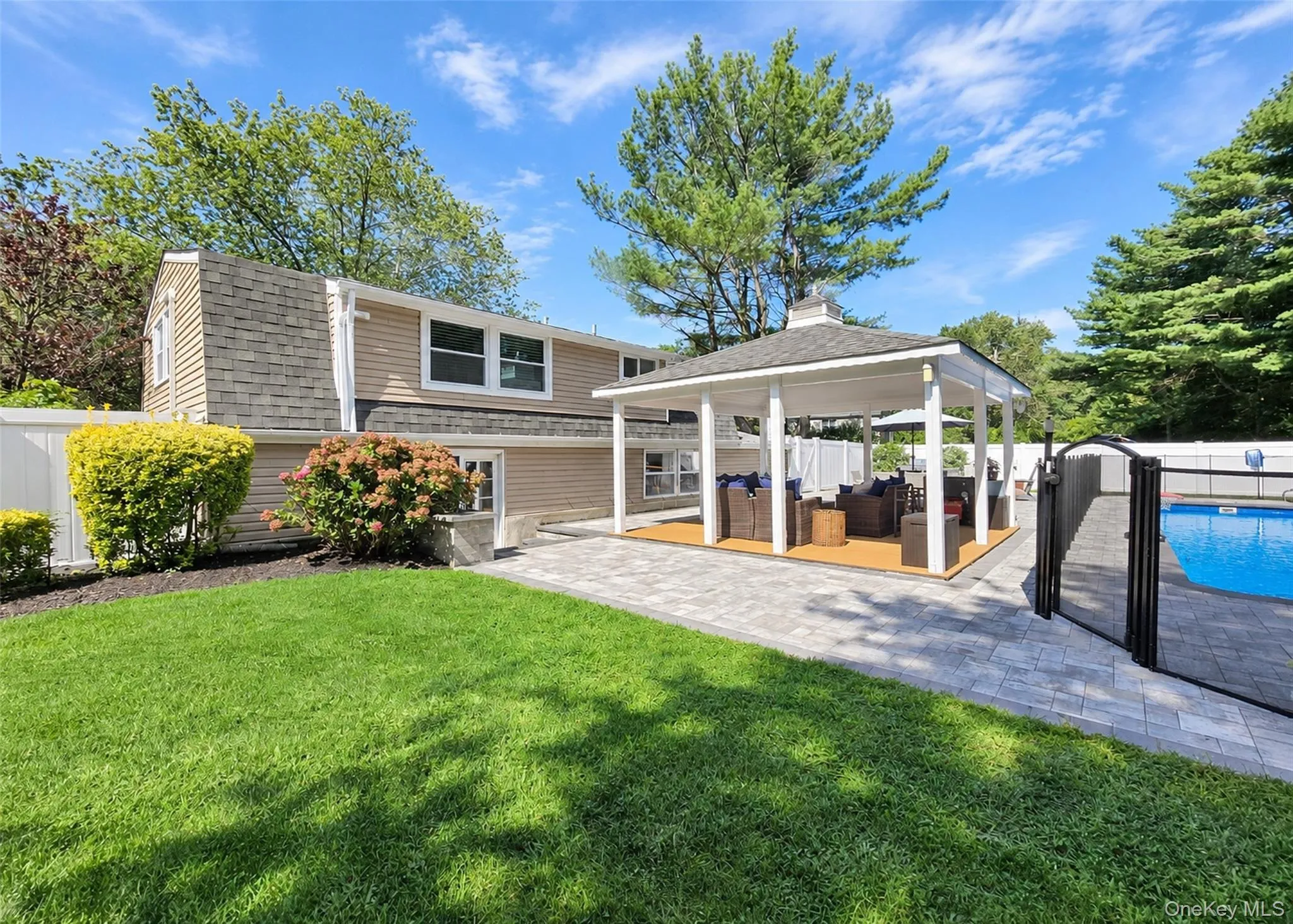 29 Ivy League Lane, Brookhaven, NY, 4 Bedrooms Bedrooms, 8 Rooms Rooms,1 BathroomBathrooms,Residential,For Rent,Ivy League,0,1050161 29 Ivy League Lane, Brookhaven, NY, 4 Bedrooms Bedrooms, 8 Rooms Rooms,1 BathroomBathrooms,Residential,For Rent,Ivy League,0,1050161