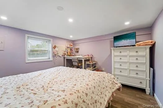Guest room in basement. Guest room in basement.