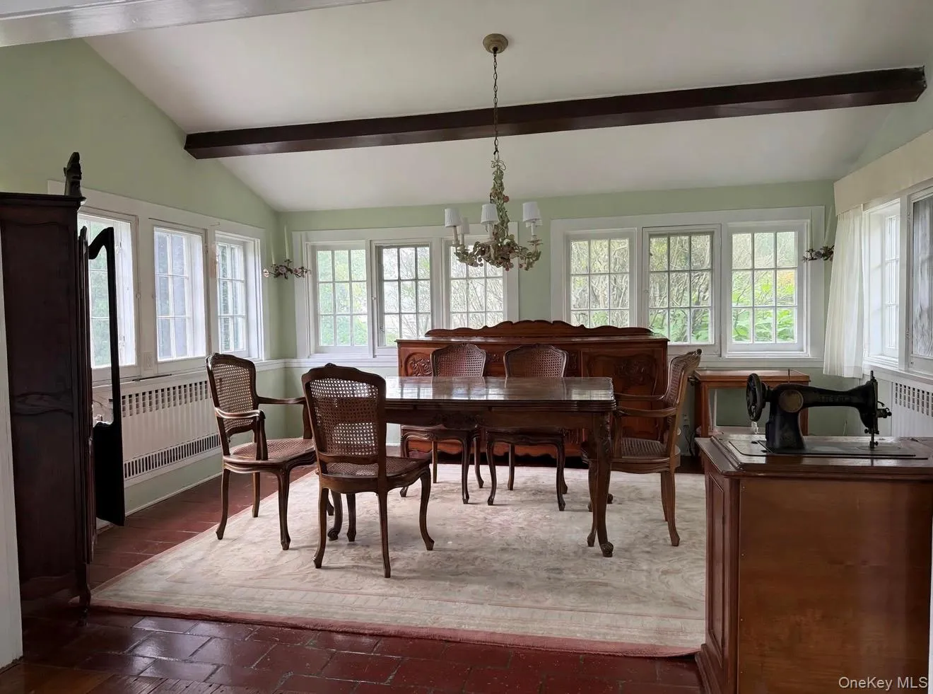 371 Grosvenor Street, New York, NY, 3 Bedrooms Bedrooms, 6 Rooms Rooms,2 BathroomsBathrooms,Residential,For Rent,Grosvenor,0,1050170 371 Grosvenor Street, New York, NY, 3 Bedrooms Bedrooms, 6 Rooms Rooms,2 BathroomsBathrooms,Residential,For Rent,Grosvenor,0,1050170