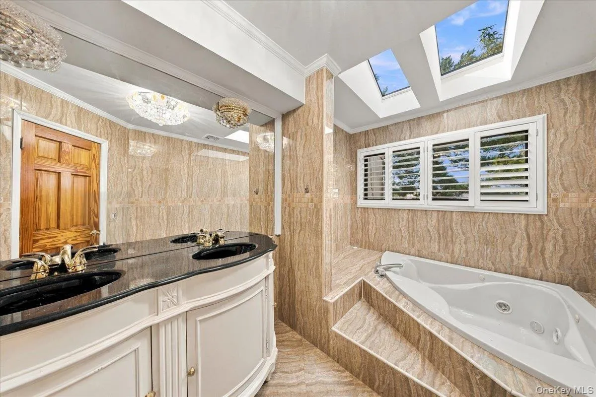 19 John Bean Court, North Hempstead, NY, 3 Bedrooms Bedrooms, 7 Rooms Rooms,3 BathroomsBathrooms,Residential,For Rent,John Bean,0,1050175 19 John Bean Court, North Hempstead, NY, 3 Bedrooms Bedrooms, 7 Rooms Rooms,3 BathroomsBathrooms,Residential,For Rent,John Bean,0,1050175
