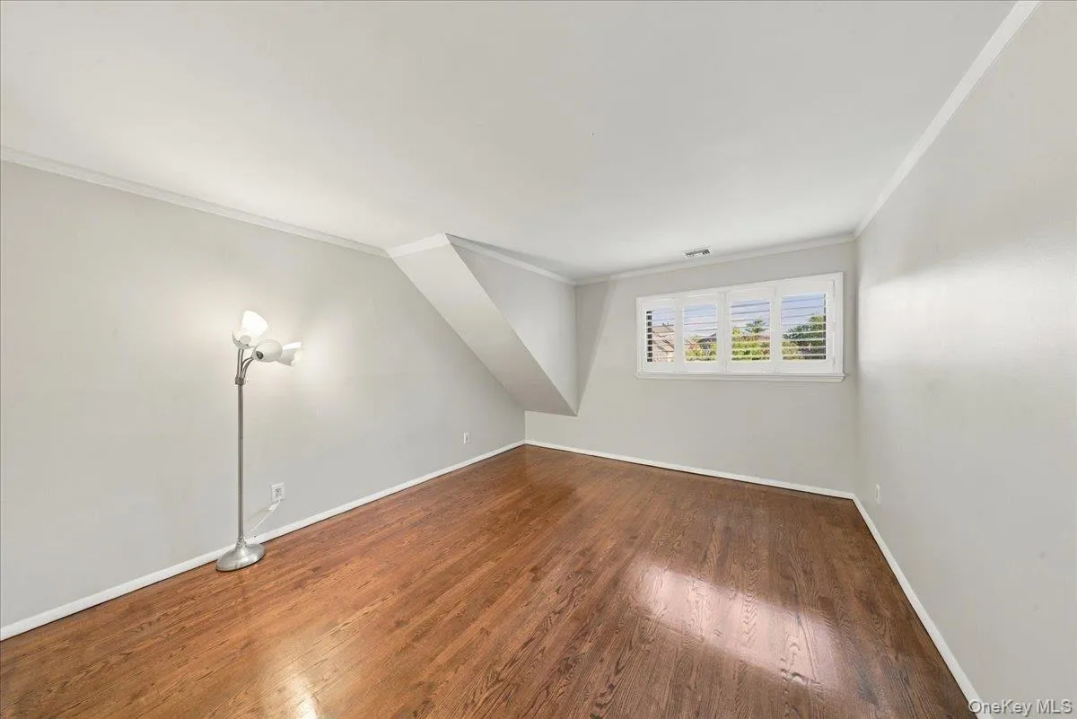 19 John Bean Court, North Hempstead, NY, 3 Bedrooms Bedrooms, 7 Rooms Rooms,3 BathroomsBathrooms,Residential,For Rent,John Bean,0,1050175 19 John Bean Court, North Hempstead, NY, 3 Bedrooms Bedrooms, 7 Rooms Rooms,3 BathroomsBathrooms,Residential,For Rent,John Bean,0,1050175