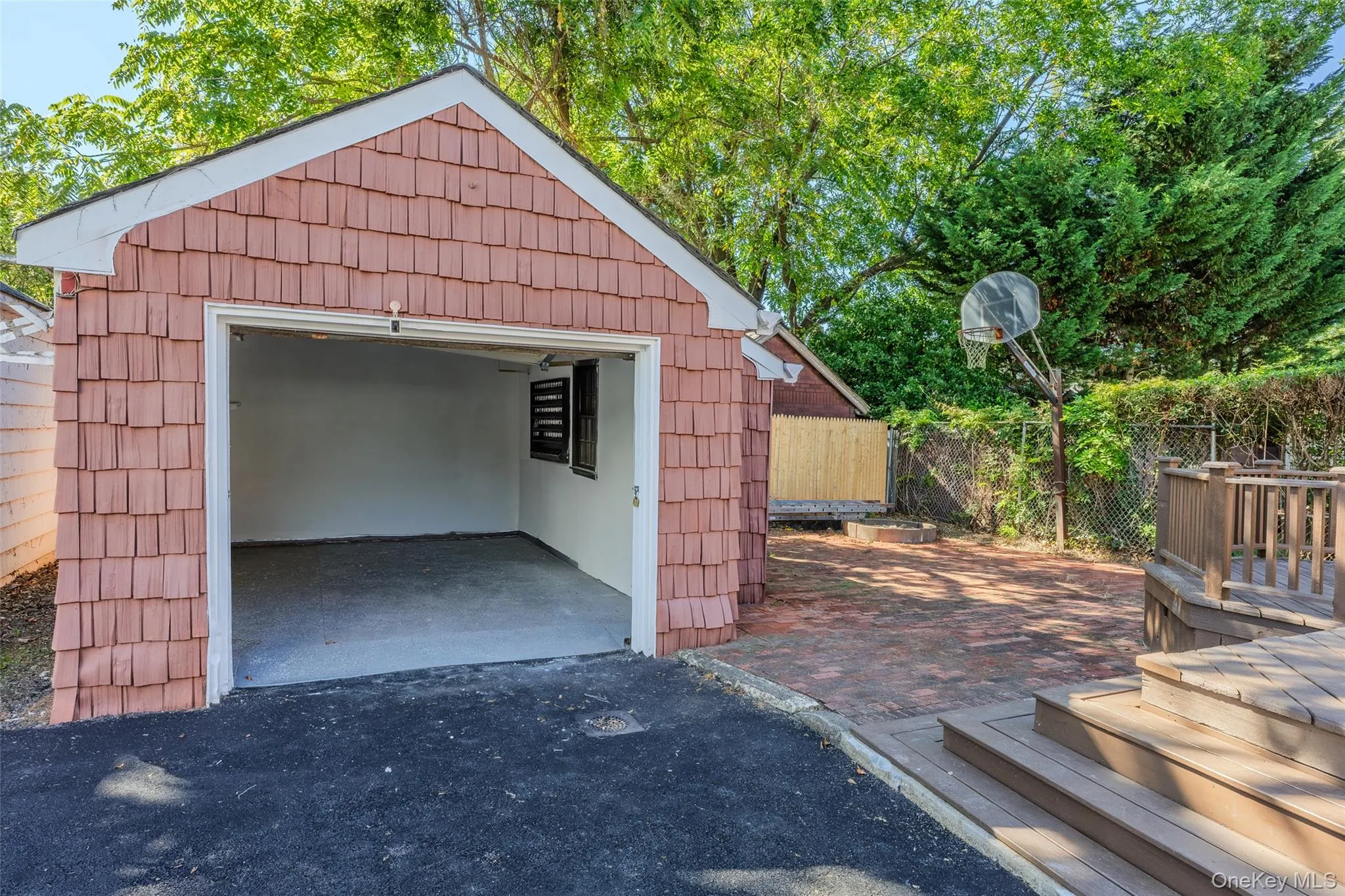 1900 Carleton Place, Hempstead, NY, 3 Bedrooms Bedrooms, 8 Rooms Rooms,2 BathroomsBathrooms,Residential,For Rent,Carleton,0,1050179 1900 Carleton Place, Hempstead, NY, 3 Bedrooms Bedrooms, 8 Rooms Rooms,2 BathroomsBathrooms,Residential,For Rent,Carleton,0,1050179
