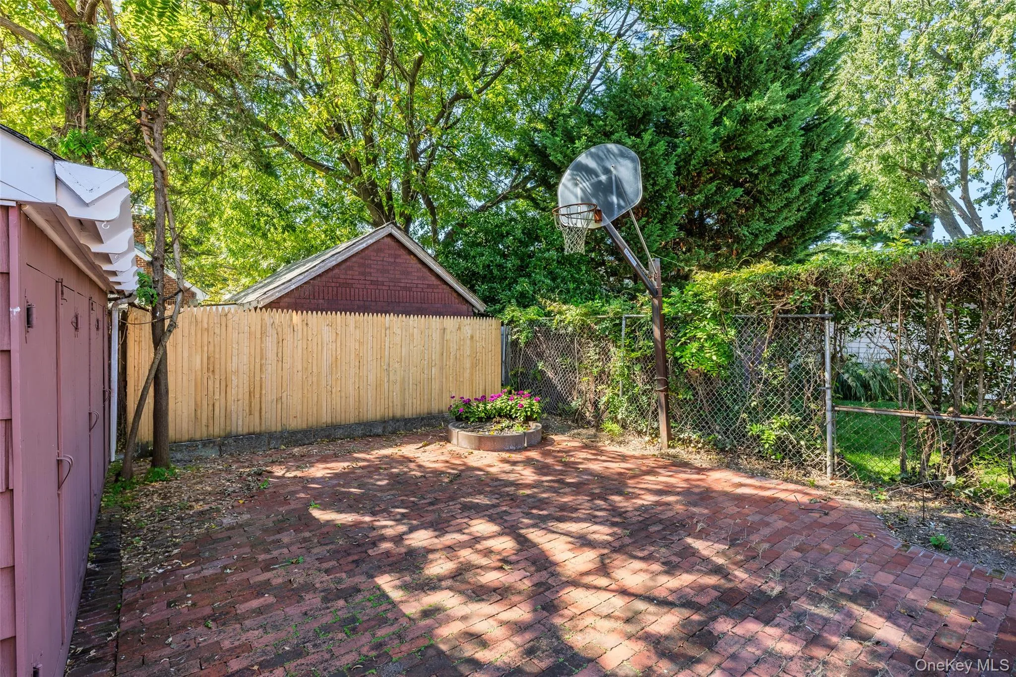 1900 Carleton Place, Hempstead, NY, 3 Bedrooms Bedrooms, 8 Rooms Rooms,2 BathroomsBathrooms,Residential,For Rent,Carleton,0,1050179 1900 Carleton Place, Hempstead, NY, 3 Bedrooms Bedrooms, 8 Rooms Rooms,2 BathroomsBathrooms,Residential,For Rent,Carleton,0,1050179