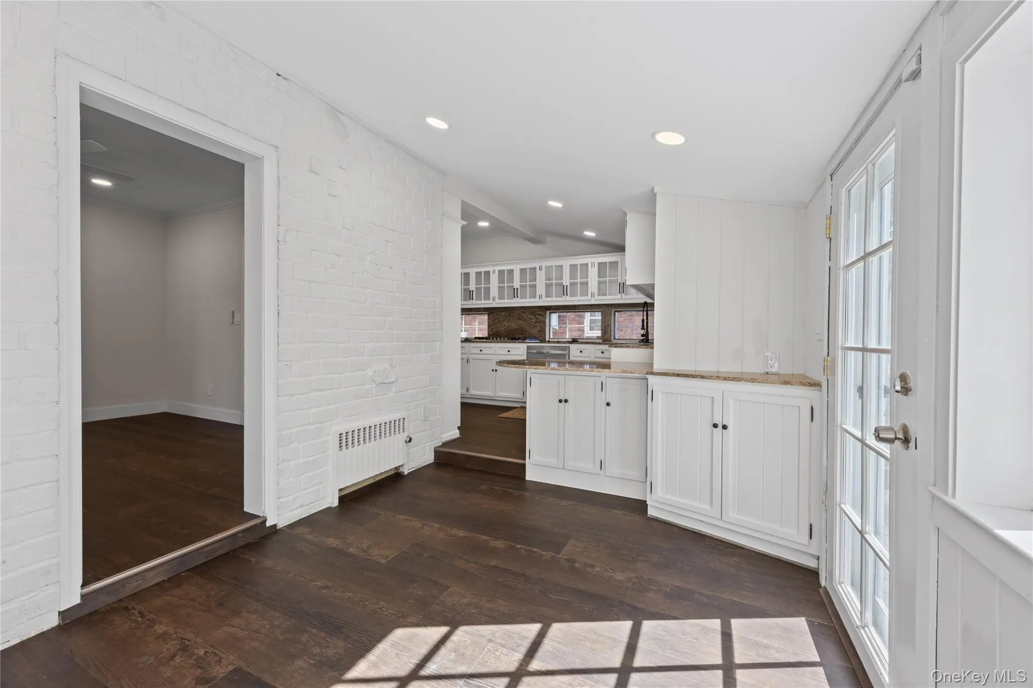 1900 Carleton Place, Hempstead, NY, 3 Bedrooms Bedrooms, 8 Rooms Rooms,2 BathroomsBathrooms,Residential,For Rent,Carleton,0,1050179 1900 Carleton Place, Hempstead, NY, 3 Bedrooms Bedrooms, 8 Rooms Rooms,2 BathroomsBathrooms,Residential,For Rent,Carleton,0,1050179