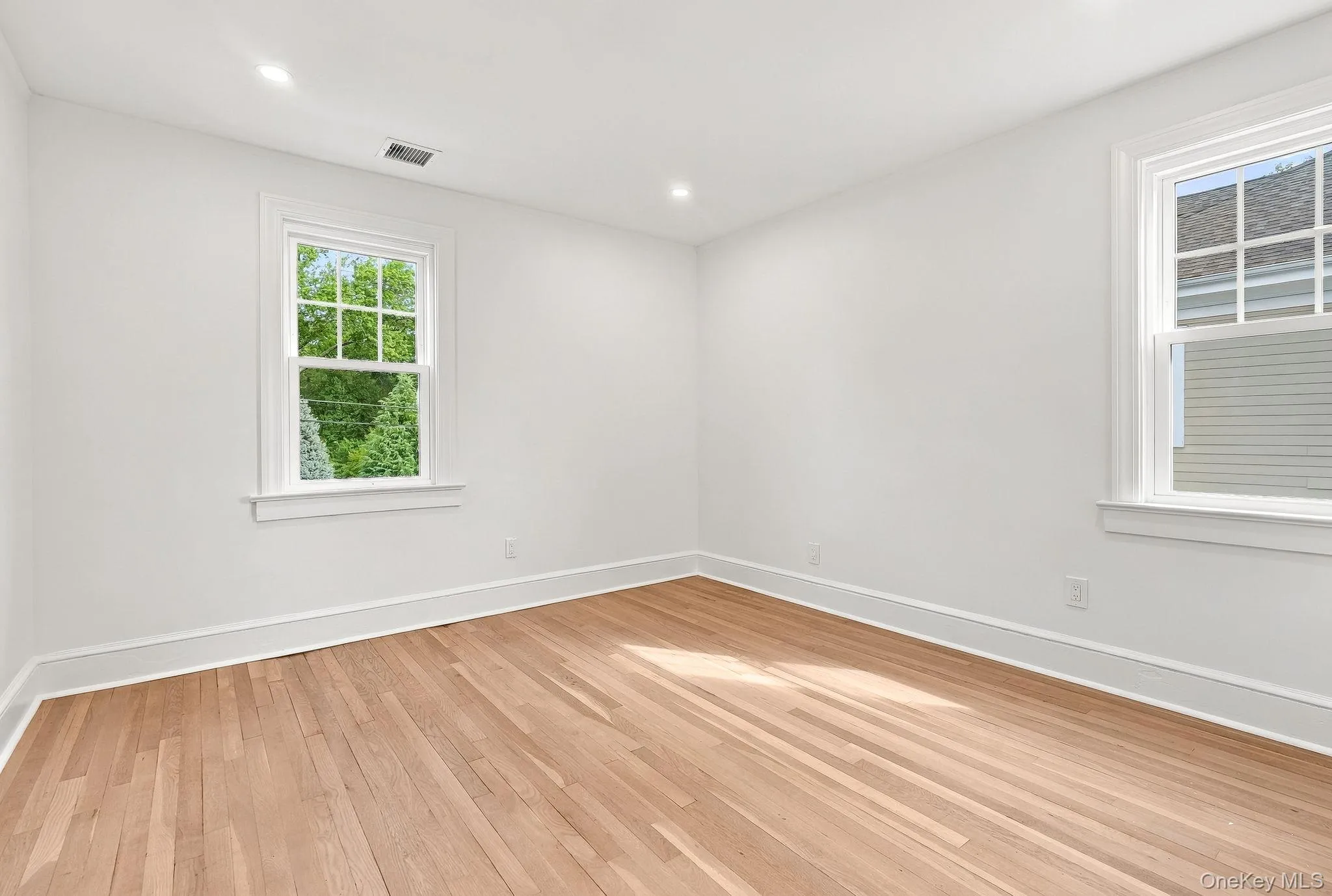 79 Robert Avenue, Rye Town, NY, 3 Bedrooms Bedrooms, 7 Rooms Rooms,1 BathroomBathrooms,Residential,For Rent,Robert,0,1050182 79 Robert Avenue, Rye Town, NY, 3 Bedrooms Bedrooms, 7 Rooms Rooms,1 BathroomBathrooms,Residential,For Rent,Robert,0,1050182