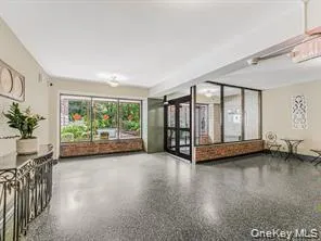 247 Parkview Avenue, Yonkers, NY, 2 Bedrooms Bedrooms, 3 Rooms Rooms,1 BathroomBathrooms,Residential,For Rent,Parkview,0,1050185 247 Parkview Avenue, Yonkers, NY, 2 Bedrooms Bedrooms, 3 Rooms Rooms,1 BathroomBathrooms,Residential,For Rent,Parkview,0,1050185