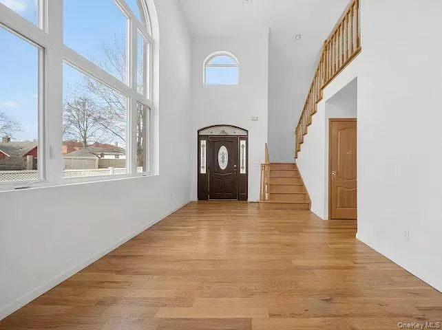 245th 61st ave, New York, NY, 3 Bedroom Bedrooms, 10 Room Rooms,3 BathroomBathrooms,Residential Lease,For Rent,61st ave,0,1050195 245th 61st ave, New York, NY, 3 Bedroom Bedrooms, 10 Room Rooms,3 BathroomBathrooms,Residential Lease,For Rent,61st ave,0,1050195