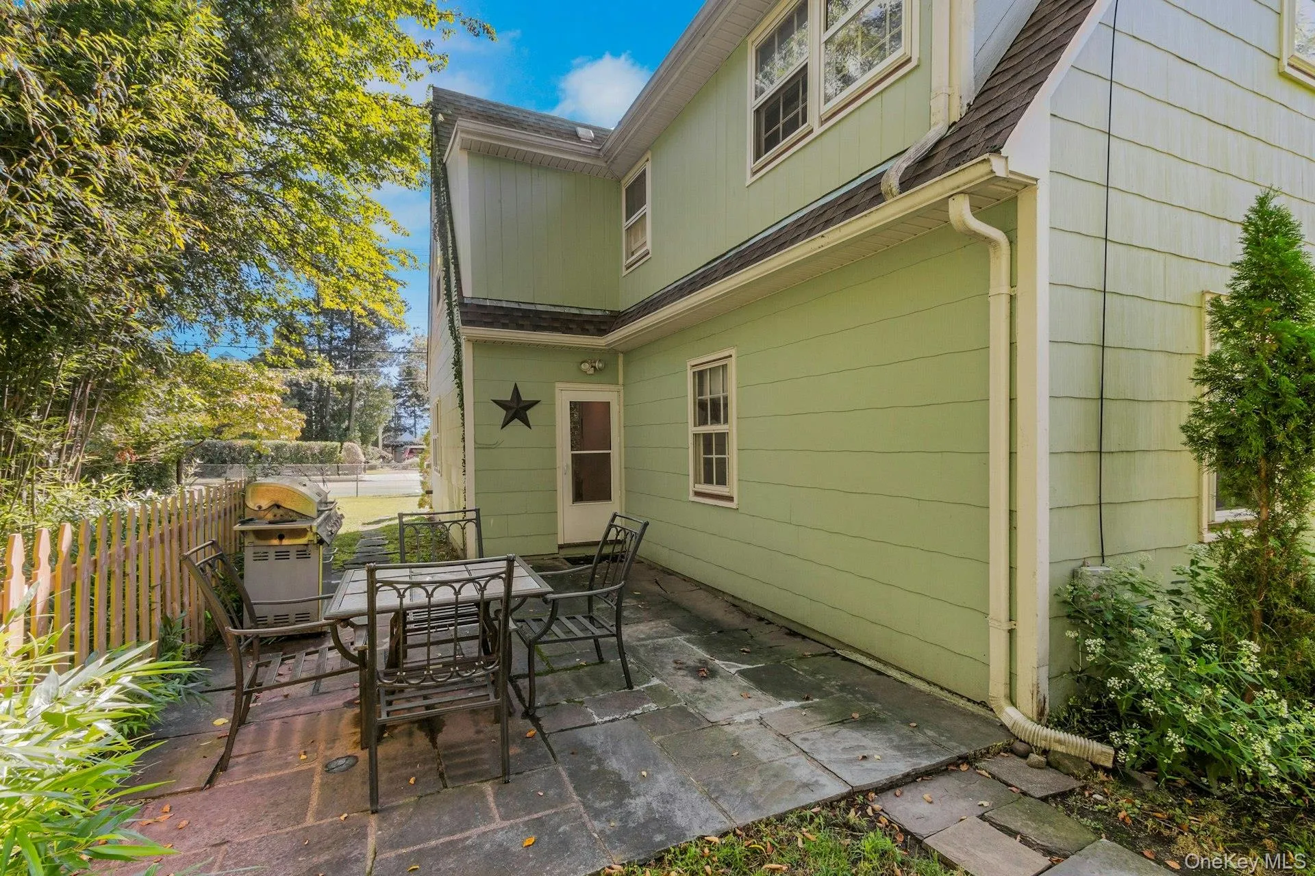 160 Broadway, Orangetown, NY, 4 Bedrooms Bedrooms, 7 Rooms Rooms,2 BathroomsBathrooms,Residential,For Rent,Broadway,0,1050200 160 Broadway, Orangetown, NY, 4 Bedrooms Bedrooms, 7 Rooms Rooms,2 BathroomsBathrooms,Residential,For Rent,Broadway,0,1050200