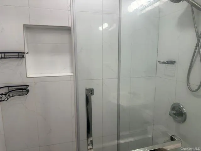 6114 Austin Street, New York, NY, 2 Bedrooms Bedrooms, 5 Rooms Rooms,1 BathroomBathrooms,Residential Lease,For Rent,Austin,0,1050204 6114 Austin Street, New York, NY, 2 Bedrooms Bedrooms, 5 Rooms Rooms,1 BathroomBathrooms,Residential Lease,For Rent,Austin,0,1050204