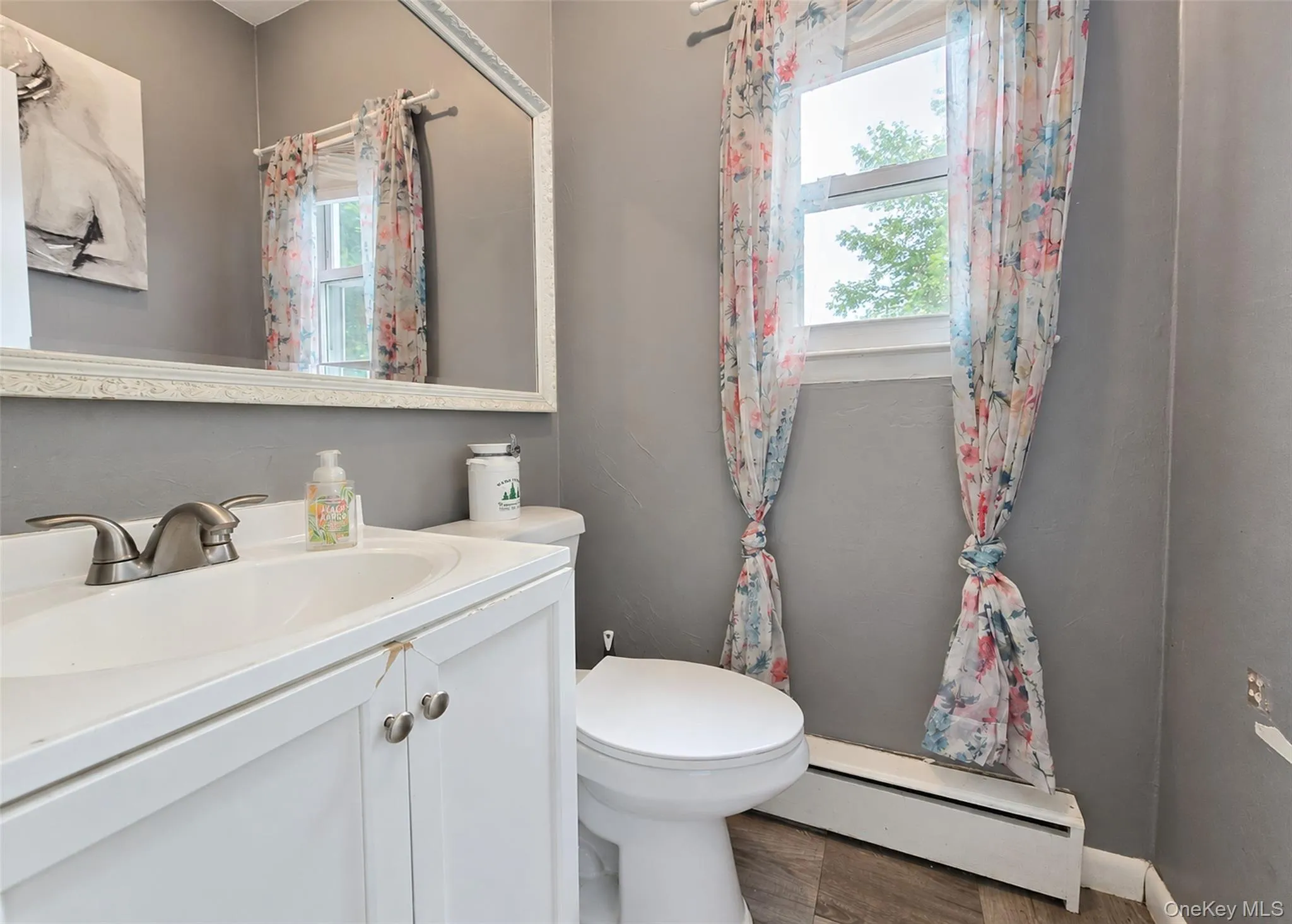 Full Bathroom Full Bathroom