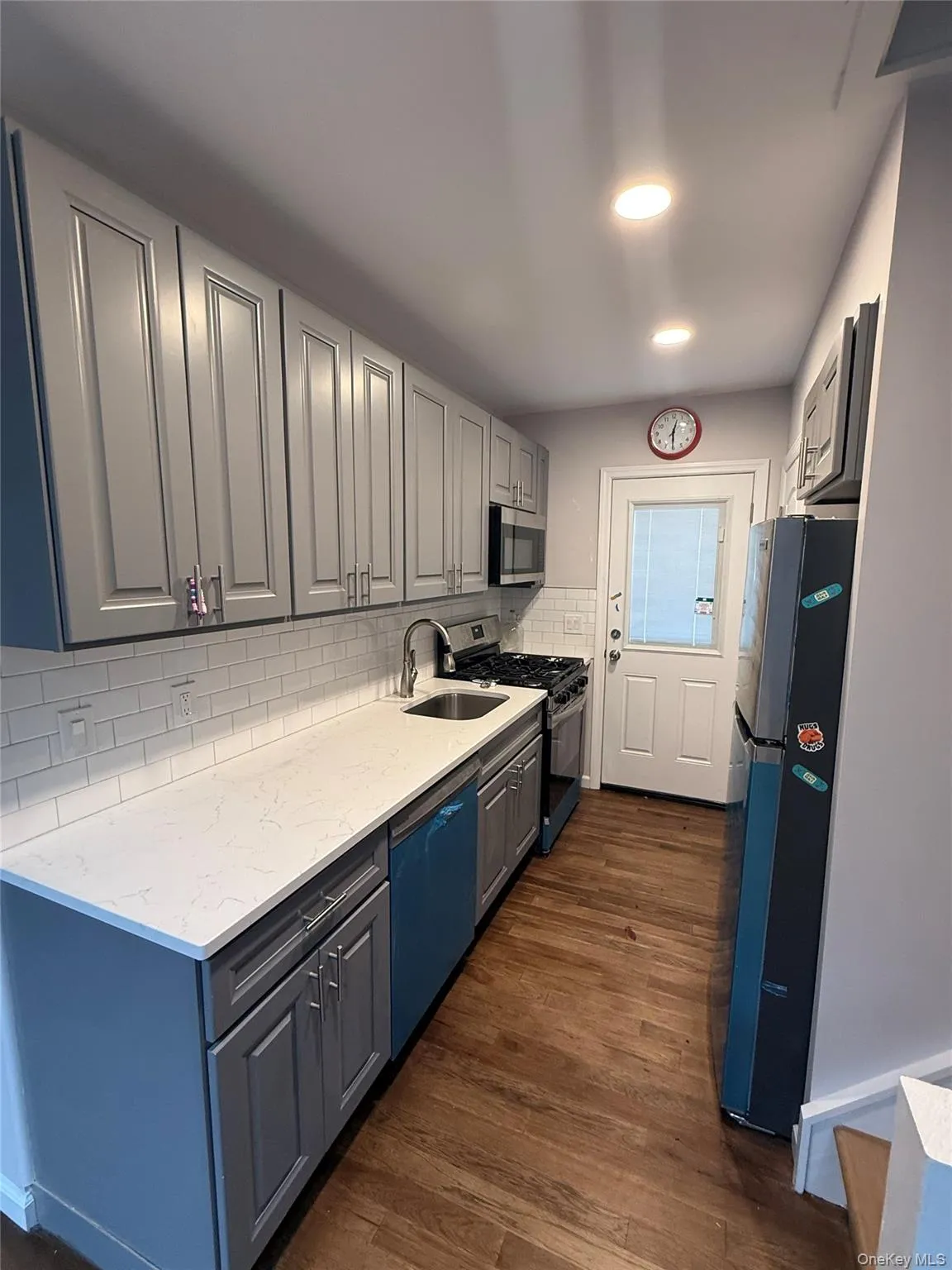 18 Grand Street, Hempstead, NY, 3 Bedrooms Bedrooms, 5 Rooms Rooms,2 BathroomsBathrooms,Residential,For Rent,Grand,0,1050210 18 Grand Street, Hempstead, NY, 3 Bedrooms Bedrooms, 5 Rooms Rooms,2 BathroomsBathrooms,Residential,For Rent,Grand,0,1050210