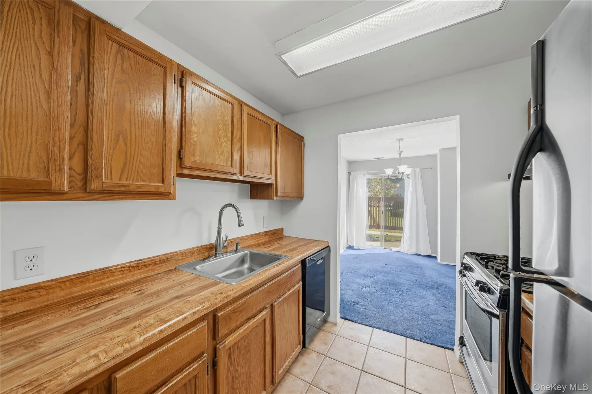2107 Whispering Hills, Chester Town, NY, 2 Bedrooms Bedrooms, 6 Rooms Rooms,1 BathroomBathrooms,Residential,For Rent,Whispering,0,1050213 2107 Whispering Hills, Chester Town, NY, 2 Bedrooms Bedrooms, 6 Rooms Rooms,1 BathroomBathrooms,Residential,For Rent,Whispering,0,1050213