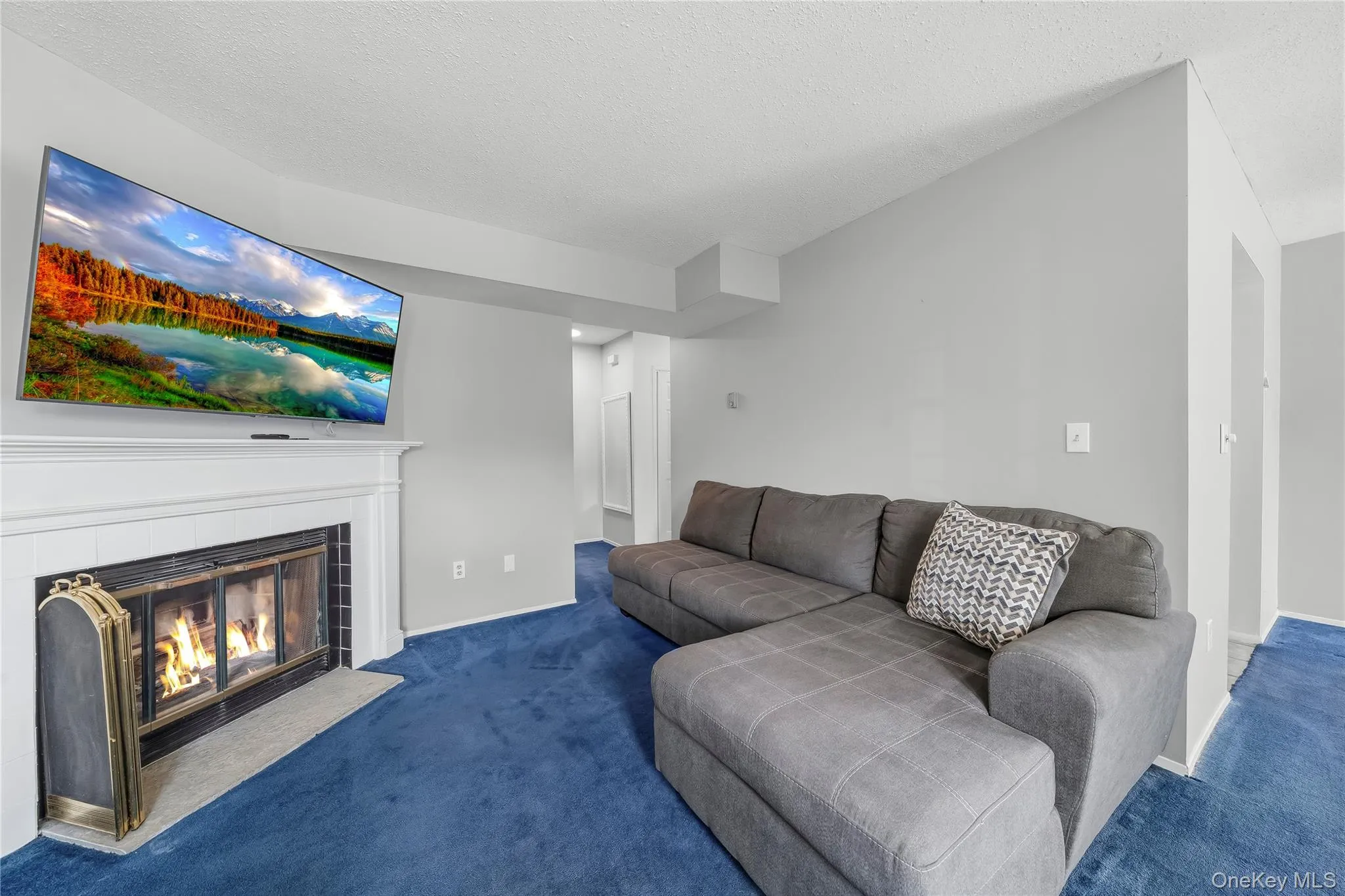 2107 Whispering Hills, Chester Town, NY, 2 Bedrooms Bedrooms, 6 Rooms Rooms,1 BathroomBathrooms,Residential,For Rent,Whispering,0,1050213 2107 Whispering Hills, Chester Town, NY, 2 Bedrooms Bedrooms, 6 Rooms Rooms,1 BathroomBathrooms,Residential,For Rent,Whispering,0,1050213