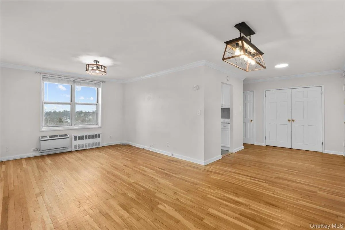 1 Oakridge Place, Eastchester, NY, 1 Bedroom Bedrooms, 4 Room Rooms,1 BathroomBathrooms,Residential Lease,For Rent,Oakridge Place,0,1050215 1 Oakridge Place, Eastchester, NY, 1 Bedroom Bedrooms, 4 Room Rooms,1 BathroomBathrooms,Residential Lease,For Rent,Oakridge Place,0,1050215