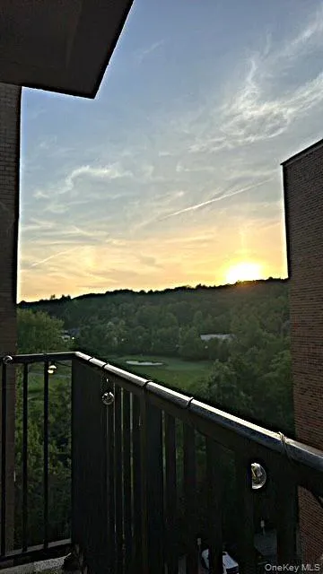 100 Hartsdale Avenue, Greenburgh, NY, 1 Bedroom Bedrooms, 4 Rooms Rooms,1 BathroomBathrooms,Residential,For Rent,Hartsdale,0,1050223 100 Hartsdale Avenue, Greenburgh, NY, 1 Bedroom Bedrooms, 4 Rooms Rooms,1 BathroomBathrooms,Residential,For Rent,Hartsdale,0,1050223