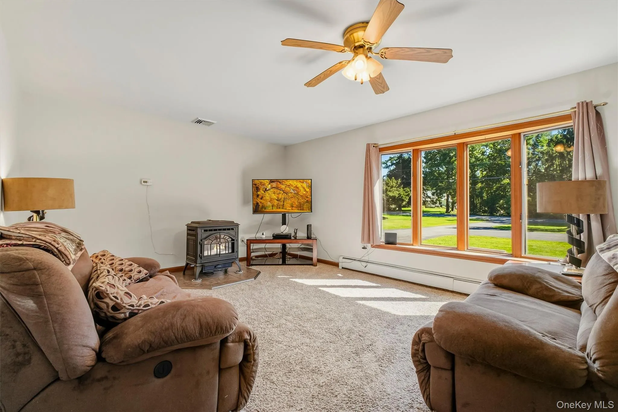 158 Robinson Lane, Wappinger, NY, 3 Bedrooms Bedrooms, 8 Rooms Rooms,2 BathroomsBathrooms,Residential,For Rent,Robinson,0,1050226 158 Robinson Lane, Wappinger, NY, 3 Bedrooms Bedrooms, 8 Rooms Rooms,2 BathroomsBathrooms,Residential,For Rent,Robinson,0,1050226