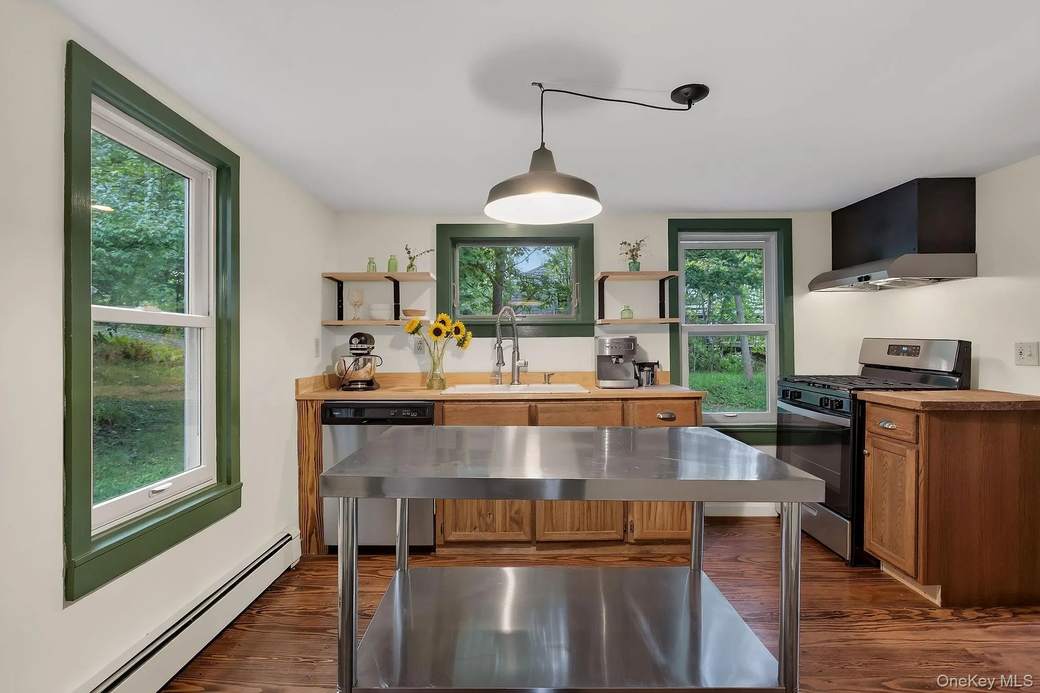 861 Snydertown Road, Claverack, NY, 3 Bedrooms Bedrooms, 9 Rooms Rooms,1 BathroomBathrooms,Residential,For Rent,Snydertown,0,1050229 861 Snydertown Road, Claverack, NY, 3 Bedrooms Bedrooms, 9 Rooms Rooms,1 BathroomBathrooms,Residential,For Rent,Snydertown,0,1050229