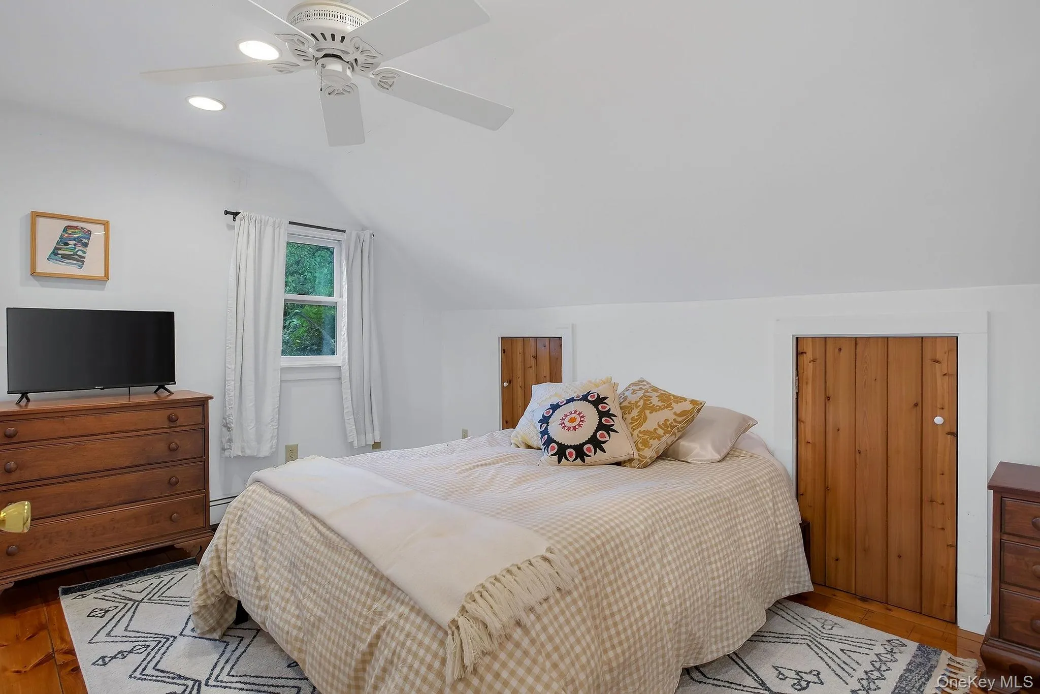 861 Snydertown Road, Claverack, NY, 3 Bedrooms Bedrooms, 9 Rooms Rooms,1 BathroomBathrooms,Residential,For Rent,Snydertown,0,1050229 861 Snydertown Road, Claverack, NY, 3 Bedrooms Bedrooms, 9 Rooms Rooms,1 BathroomBathrooms,Residential,For Rent,Snydertown,0,1050229