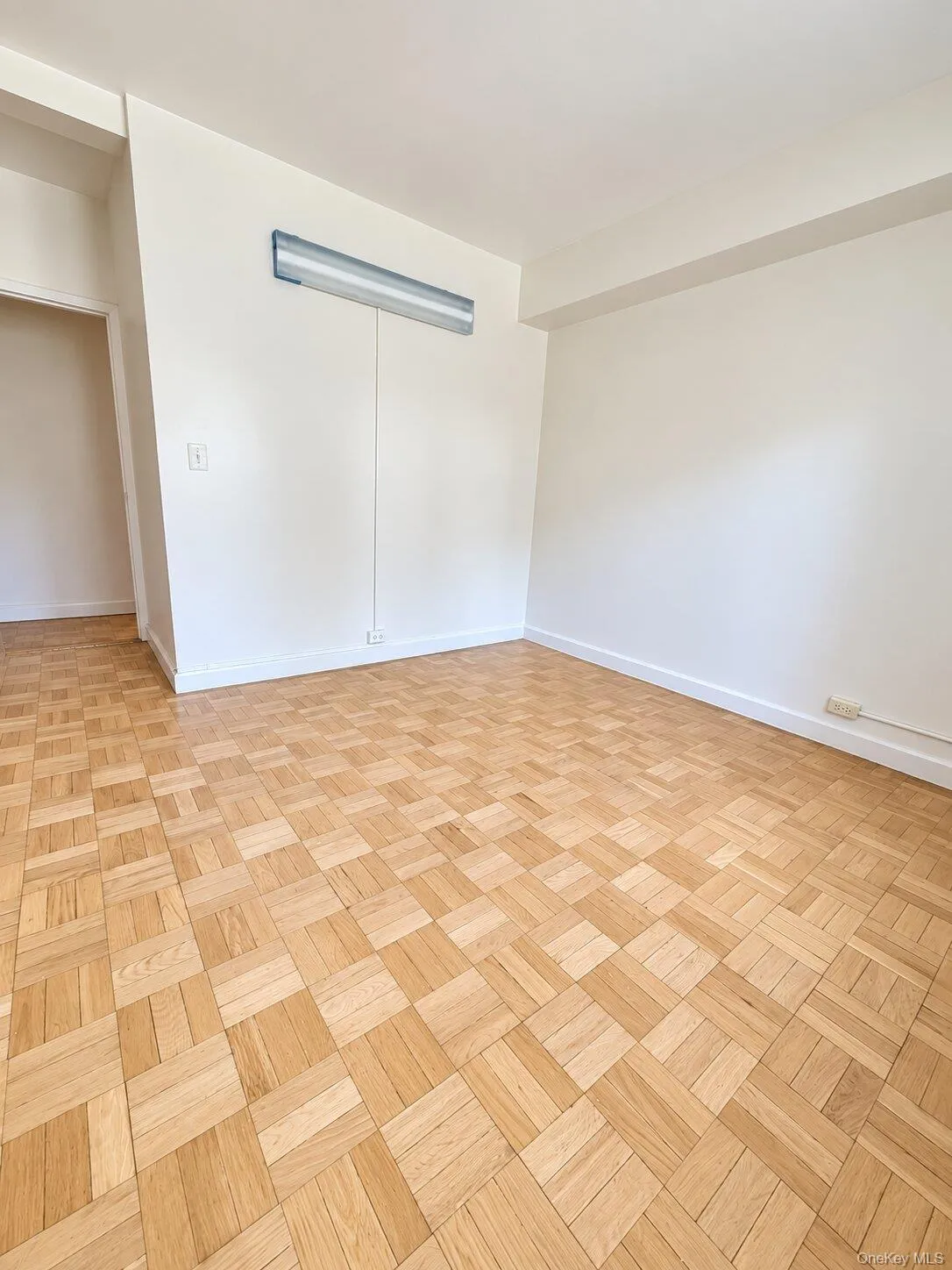 1920 Mc Graw Avenue, New York, NY, 3 Bedroom Bedrooms, 5 Room Rooms,1 BathroomBathrooms,Residential Lease,For Rent,Mc Graw,0,1050236 1920 Mc Graw Avenue, New York, NY, 3 Bedroom Bedrooms, 5 Room Rooms,1 BathroomBathrooms,Residential Lease,For Rent,Mc Graw,0,1050236