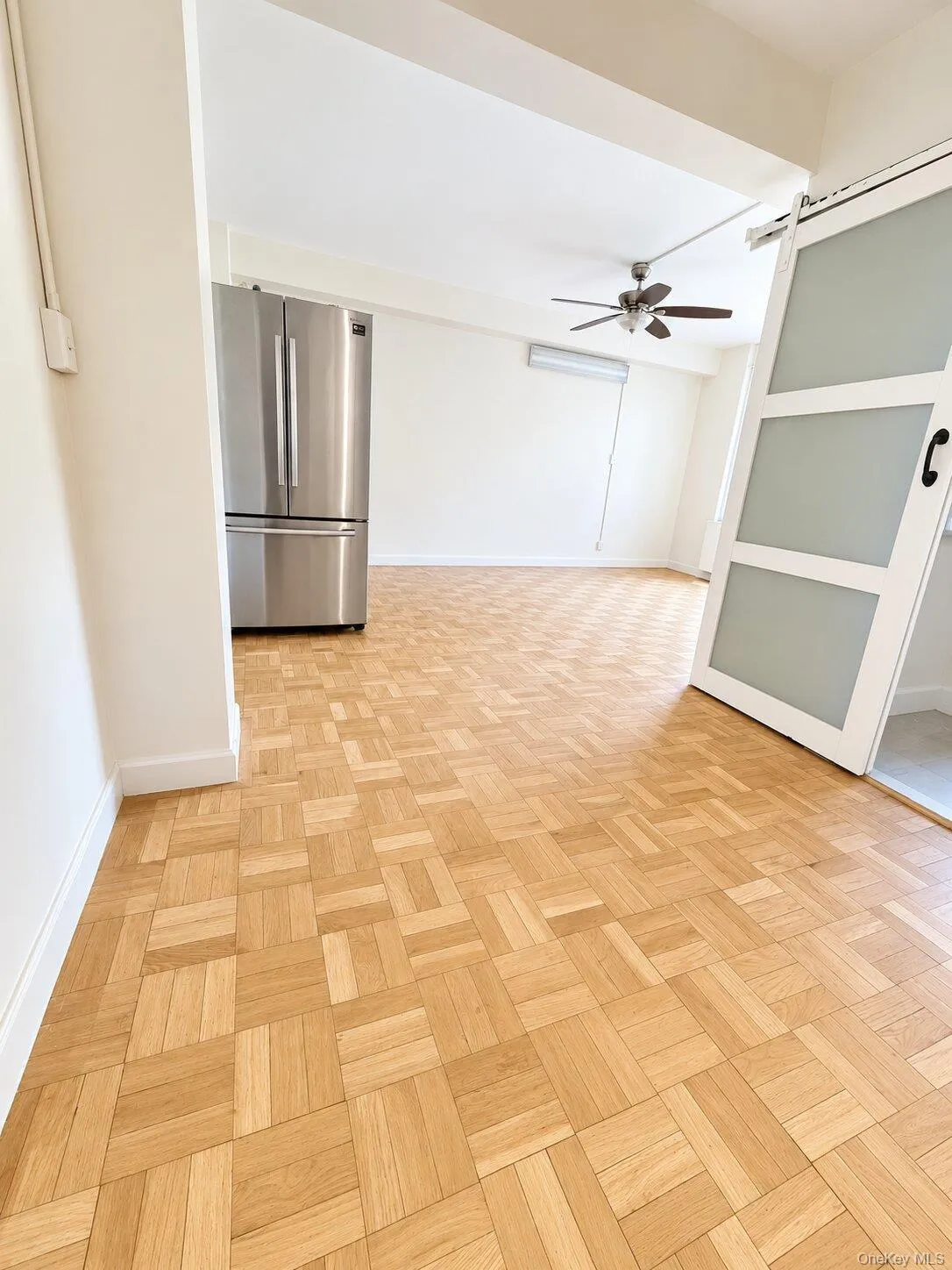 1920 Mc Graw Avenue, New York, NY, 3 Bedroom Bedrooms, 5 Room Rooms,1 BathroomBathrooms,Residential Lease,For Rent,Mc Graw,0,1050236 1920 Mc Graw Avenue, New York, NY, 3 Bedroom Bedrooms, 5 Room Rooms,1 BathroomBathrooms,Residential Lease,For Rent,Mc Graw,0,1050236