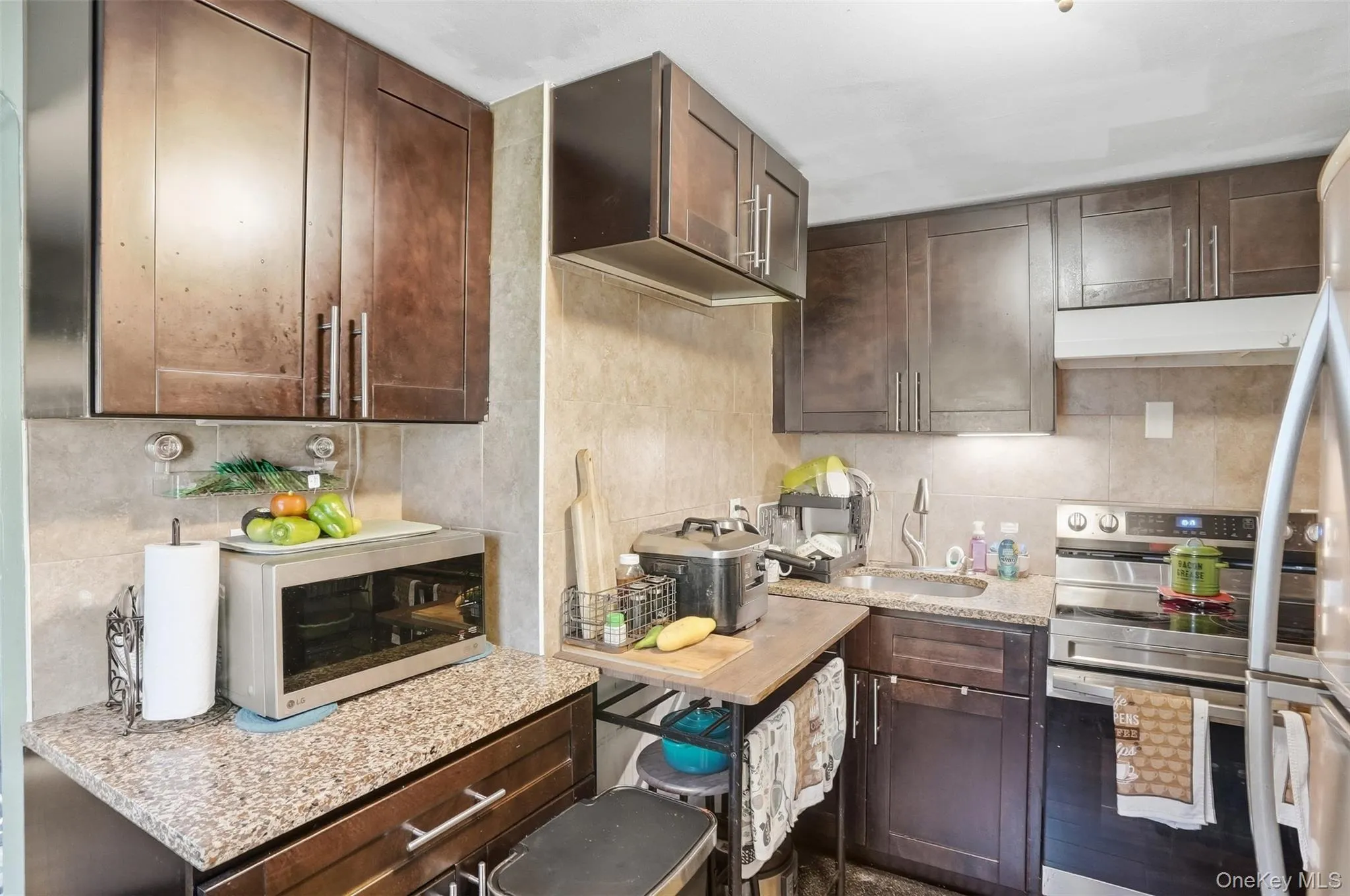 291 1st Street, Newburgh (city), NY, 3 Bedrooms Bedrooms, 5 Rooms Rooms,2 BathroomsBathrooms,Residential,For Rent,1st,0,1050246 291 1st Street, Newburgh (city), NY, 3 Bedrooms Bedrooms, 5 Rooms Rooms,2 BathroomsBathrooms,Residential,For Rent,1st,0,1050246