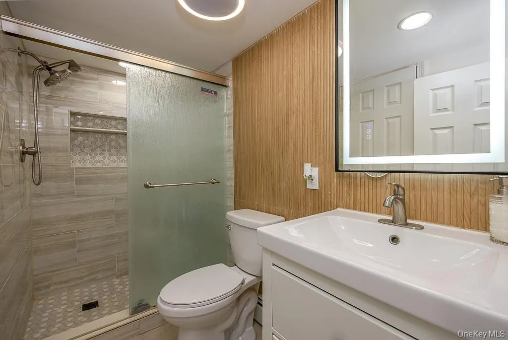 18 De Halve Maen Drive, Stony Point, NY, 4 Bedrooms Bedrooms, 9 Rooms Rooms,2 BathroomsBathrooms,Residential,For Rent,De Halve Maen,0,1050250 18 De Halve Maen Drive, Stony Point, NY, 4 Bedrooms Bedrooms, 9 Rooms Rooms,2 BathroomsBathrooms,Residential,For Rent,De Halve Maen,0,1050250