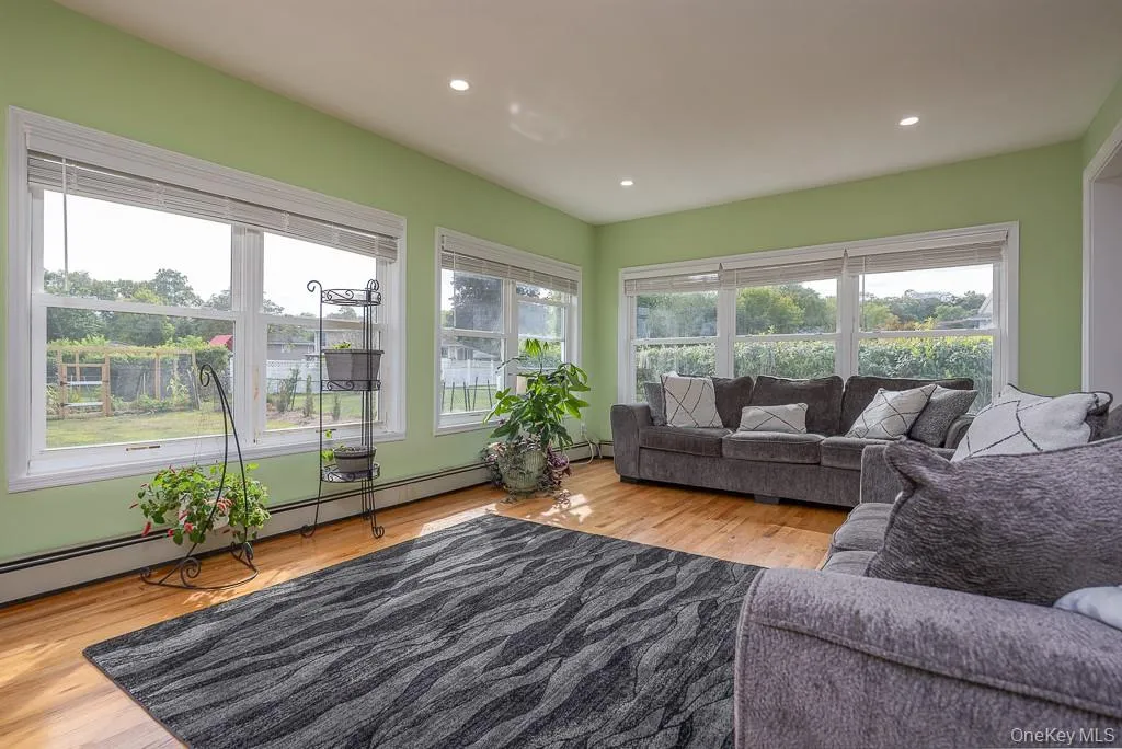 18 De Halve Maen Drive, Stony Point, NY, 4 Bedrooms Bedrooms, 9 Rooms Rooms,2 BathroomsBathrooms,Residential,For Rent,De Halve Maen,0,1050250 18 De Halve Maen Drive, Stony Point, NY, 4 Bedrooms Bedrooms, 9 Rooms Rooms,2 BathroomsBathrooms,Residential,For Rent,De Halve Maen,0,1050250