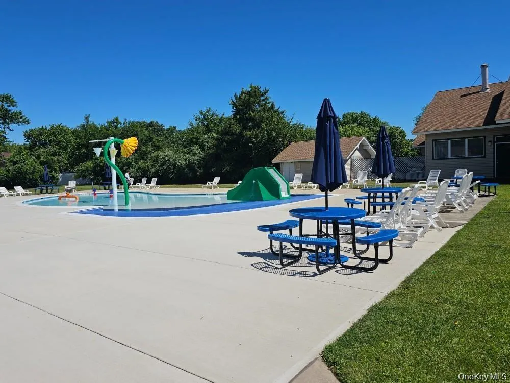 8 Cheyenne Court, Brookhaven, NY, 1 Bedroom Bedrooms, 4 Rooms Rooms,1 BathroomBathrooms,Residential,For Rent,Cheyenne,0,1050253 8 Cheyenne Court, Brookhaven, NY, 1 Bedroom Bedrooms, 4 Rooms Rooms,1 BathroomBathrooms,Residential,For Rent,Cheyenne,0,1050253