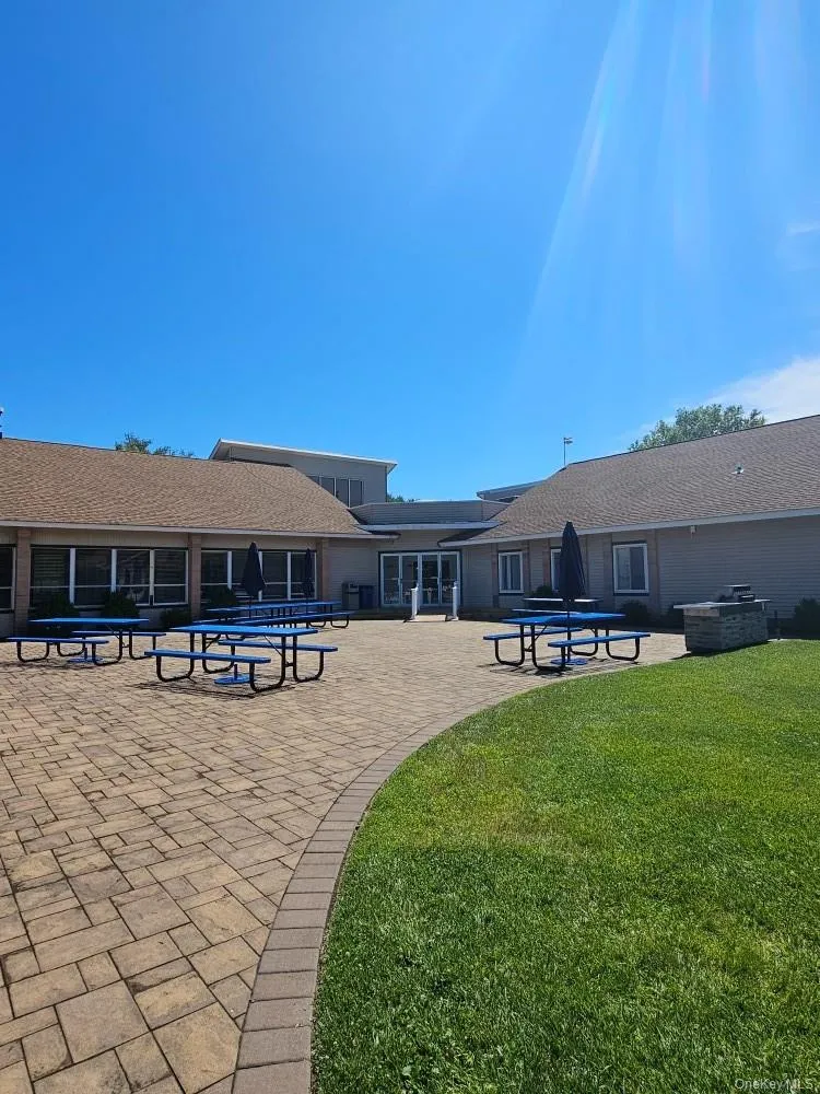 8 Cheyenne Court, Brookhaven, NY, 1 Bedroom Bedrooms, 4 Rooms Rooms,1 BathroomBathrooms,Residential,For Rent,Cheyenne,0,1050253 8 Cheyenne Court, Brookhaven, NY, 1 Bedroom Bedrooms, 4 Rooms Rooms,1 BathroomBathrooms,Residential,For Rent,Cheyenne,0,1050253