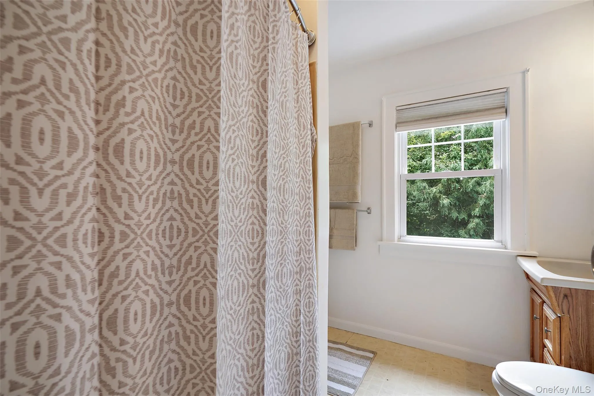 82 Birch Drive, Mount Pleasant, NY, 3 Bedrooms Bedrooms, 6 Rooms Rooms,1 BathroomBathrooms,Residential,For Rent,Birch,0,1050254 82 Birch Drive, Mount Pleasant, NY, 3 Bedrooms Bedrooms, 6 Rooms Rooms,1 BathroomBathrooms,Residential,For Rent,Birch,0,1050254
