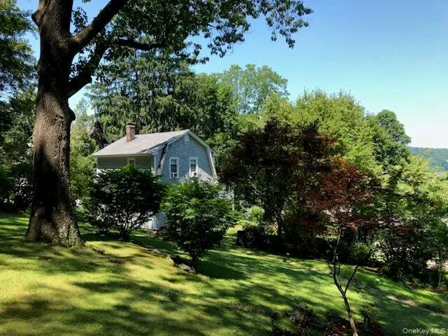82 Birch Drive, Mount Pleasant, NY, 3 Bedrooms Bedrooms, 6 Rooms Rooms,1 BathroomBathrooms,Residential,For Rent,Birch,0,1050254 82 Birch Drive, Mount Pleasant, NY, 3 Bedrooms Bedrooms, 6 Rooms Rooms,1 BathroomBathrooms,Residential,For Rent,Birch,0,1050254
