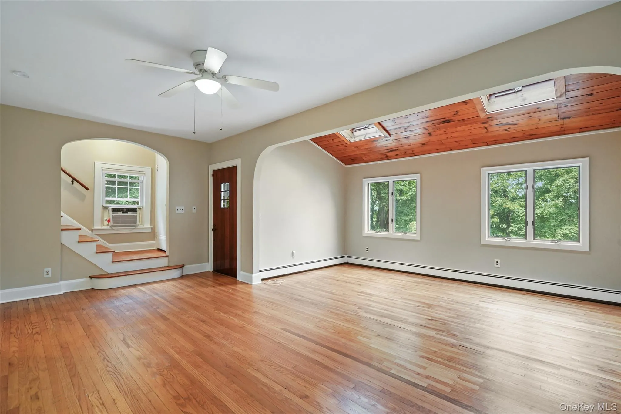 82 Birch Drive, Mount Pleasant, NY, 3 Bedrooms Bedrooms, 6 Rooms Rooms,1 BathroomBathrooms,Residential,For Rent,Birch,0,1050254 82 Birch Drive, Mount Pleasant, NY, 3 Bedrooms Bedrooms, 6 Rooms Rooms,1 BathroomBathrooms,Residential,For Rent,Birch,0,1050254