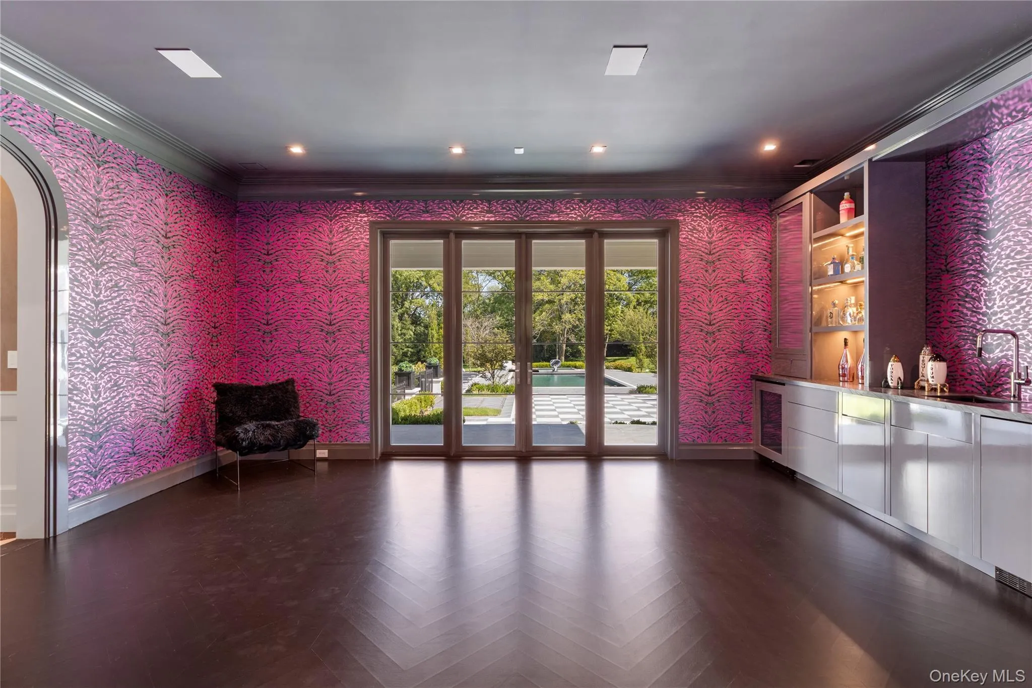 18 Evergreen Way, Oyster Bay, NY, 7 Bedrooms Bedrooms, 14 Rooms Rooms,10 BathroomsBathrooms,Residential,For Rent,Evergreen,0,1050255 18 Evergreen Way, Oyster Bay, NY, 7 Bedrooms Bedrooms, 14 Rooms Rooms,10 BathroomsBathrooms,Residential,For Rent,Evergreen,0,1050255