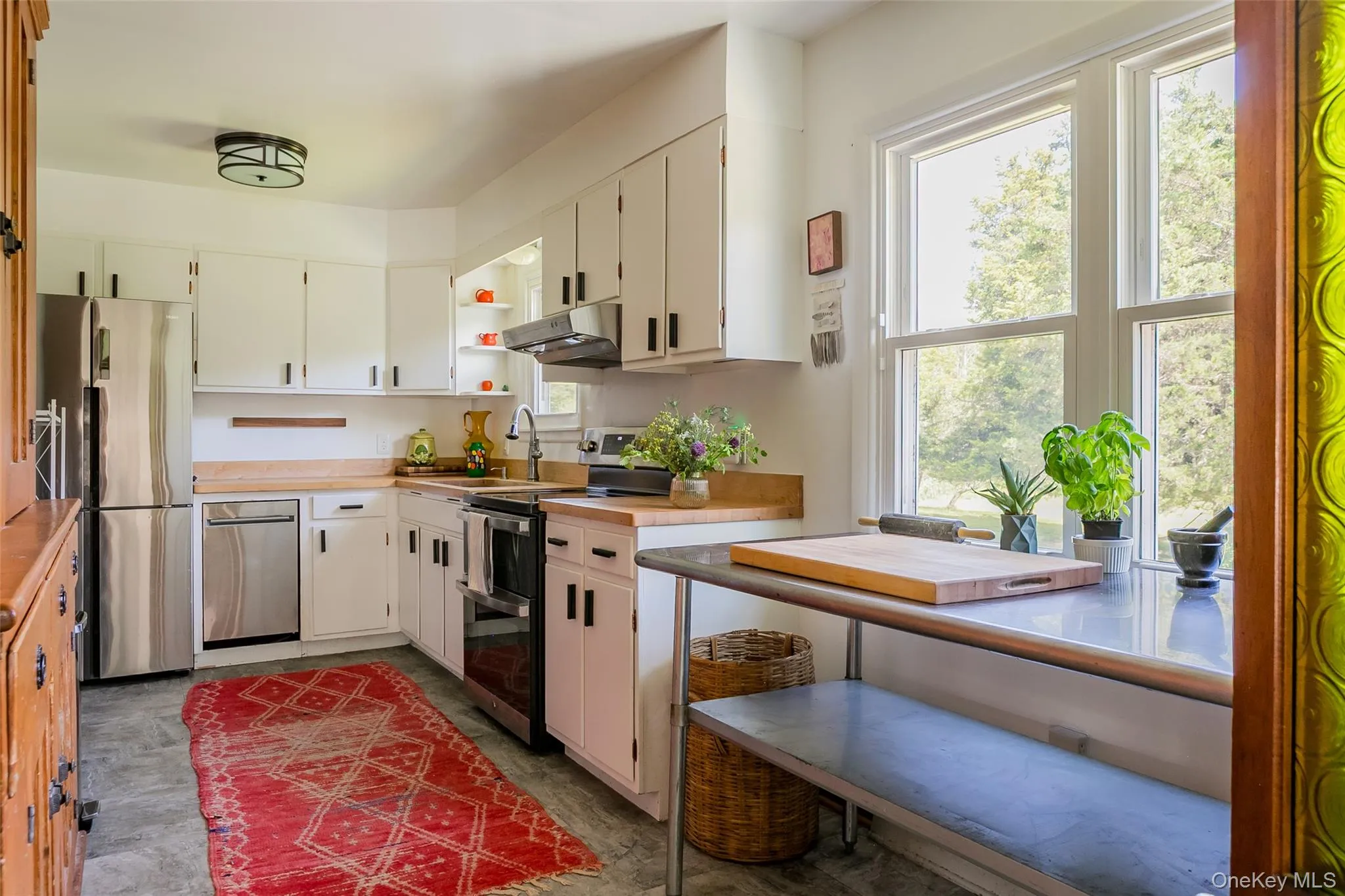 847 Route 82, Taghkanic, NY, 3 Bedrooms Bedrooms, 7 Rooms Rooms,1 BathroomBathrooms,Residential,For Rent,Route 82,0,1050256 847 Route 82, Taghkanic, NY, 3 Bedrooms Bedrooms, 7 Rooms Rooms,1 BathroomBathrooms,Residential,For Rent,Route 82,0,1050256