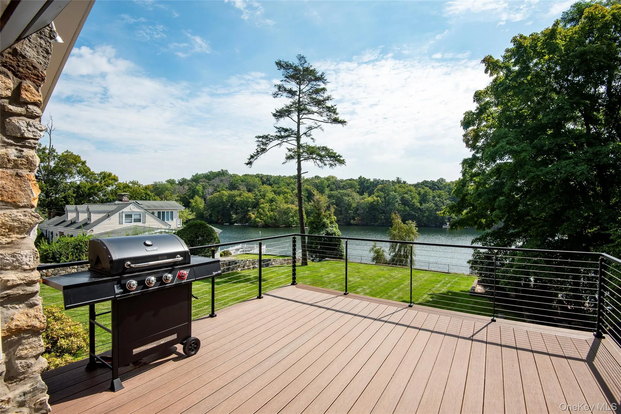 112 Lake Boulevard, Carmel, NY, 2 Bedrooms Bedrooms, 6 Rooms Rooms,1 BathroomBathrooms,Residential Lease,For Rent,Lake,0,1050257 112 Lake Boulevard, Carmel, NY, 2 Bedrooms Bedrooms, 6 Rooms Rooms,1 BathroomBathrooms,Residential Lease,For Rent,Lake,0,1050257