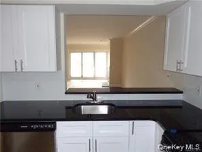 11 Hudson Pt Lane, Ossining, NY, 2 Bedrooms Bedrooms, 5 Rooms Rooms,2 BathroomsBathrooms,Residential Lease,For Rent,Hudson Pt,0,1050263 11 Hudson Pt Lane, Ossining, NY, 2 Bedrooms Bedrooms, 5 Rooms Rooms,2 BathroomsBathrooms,Residential Lease,For Rent,Hudson Pt,0,1050263