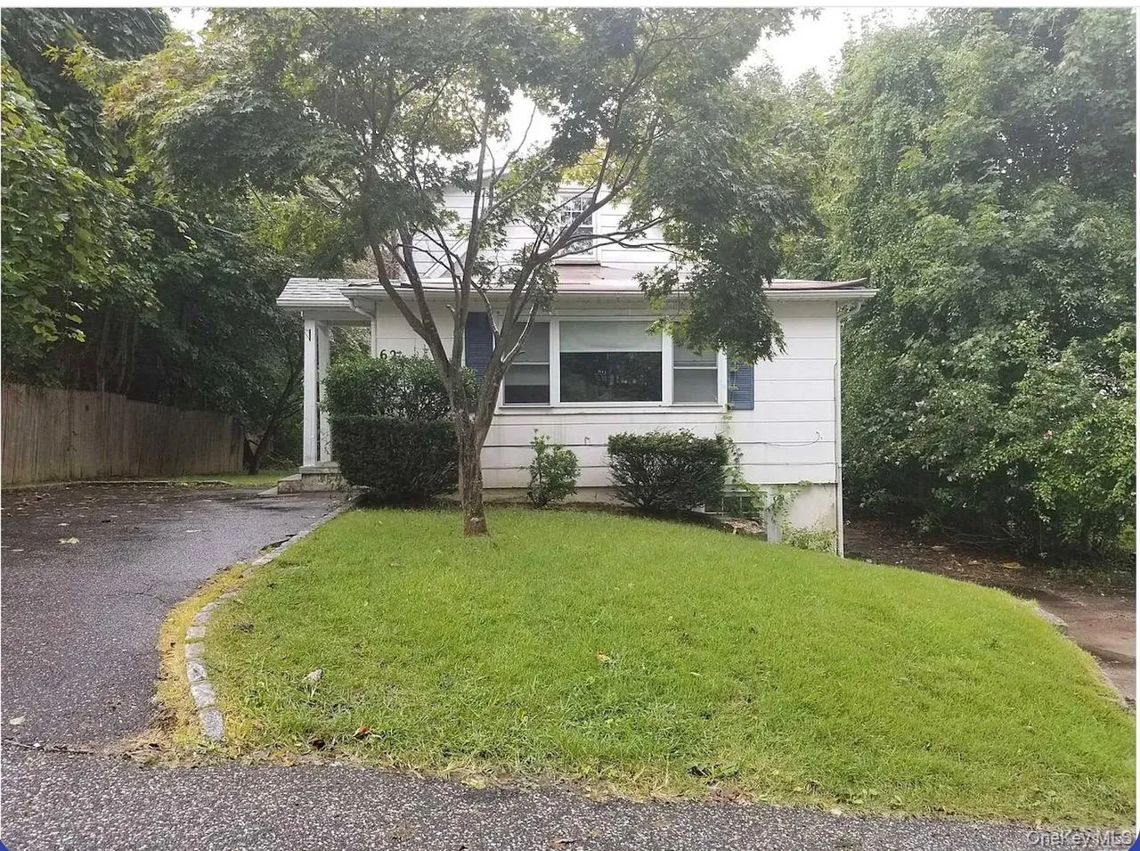 62 Satinwood Road, Brookhaven, NY, 4 Bedrooms Bedrooms, 8 Rooms Rooms,1 BathroomBathrooms,Residential,For Rent,Satinwood,0,1050264 62 Satinwood Road, Brookhaven, NY, 4 Bedrooms Bedrooms, 8 Rooms Rooms,1 BathroomBathrooms,Residential,For Rent,Satinwood,0,1050264