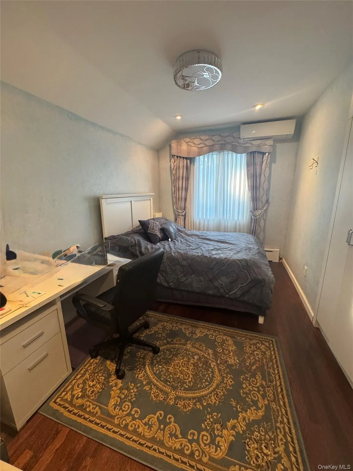 139-04 Coolidge Avenue, New York, NY, 3 Bedrooms Bedrooms, 12 Rooms Rooms,2 BathroomsBathrooms,Residential,For Rent,Coolidge,0,1050265 139-04 Coolidge Avenue, New York, NY, 3 Bedrooms Bedrooms, 12 Rooms Rooms,2 BathroomsBathrooms,Residential,For Rent,Coolidge,0,1050265