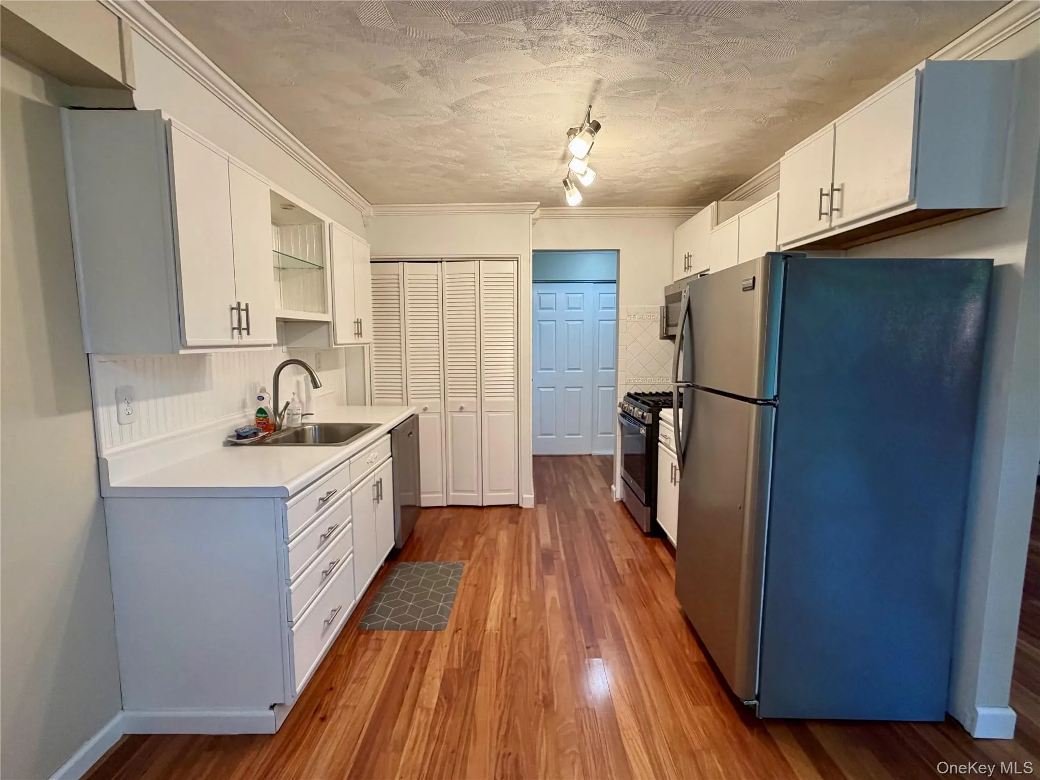 24 Alpine Drive, Wappinger, NY, 2 Bedrooms Bedrooms, 4 Rooms Rooms,1 BathroomBathrooms,Residential Lease,For Rent,Alpine,0,1050266 24 Alpine Drive, Wappinger, NY, 2 Bedrooms Bedrooms, 4 Rooms Rooms,1 BathroomBathrooms,Residential Lease,For Rent,Alpine,0,1050266