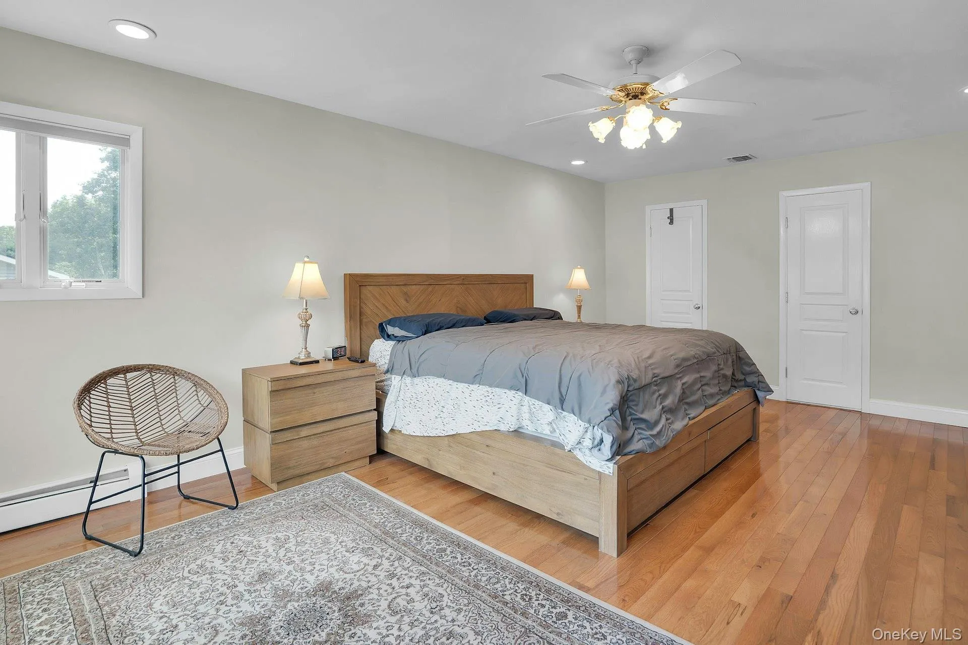 41 Cedar Ridge Lane, Huntington, NY, 4 Bedrooms Bedrooms, 8 Rooms Rooms,2 BathroomsBathrooms,Residential,For Rent,Cedar Ridge,0,1050269 41 Cedar Ridge Lane, Huntington, NY, 4 Bedrooms Bedrooms, 8 Rooms Rooms,2 BathroomsBathrooms,Residential,For Rent,Cedar Ridge,0,1050269
