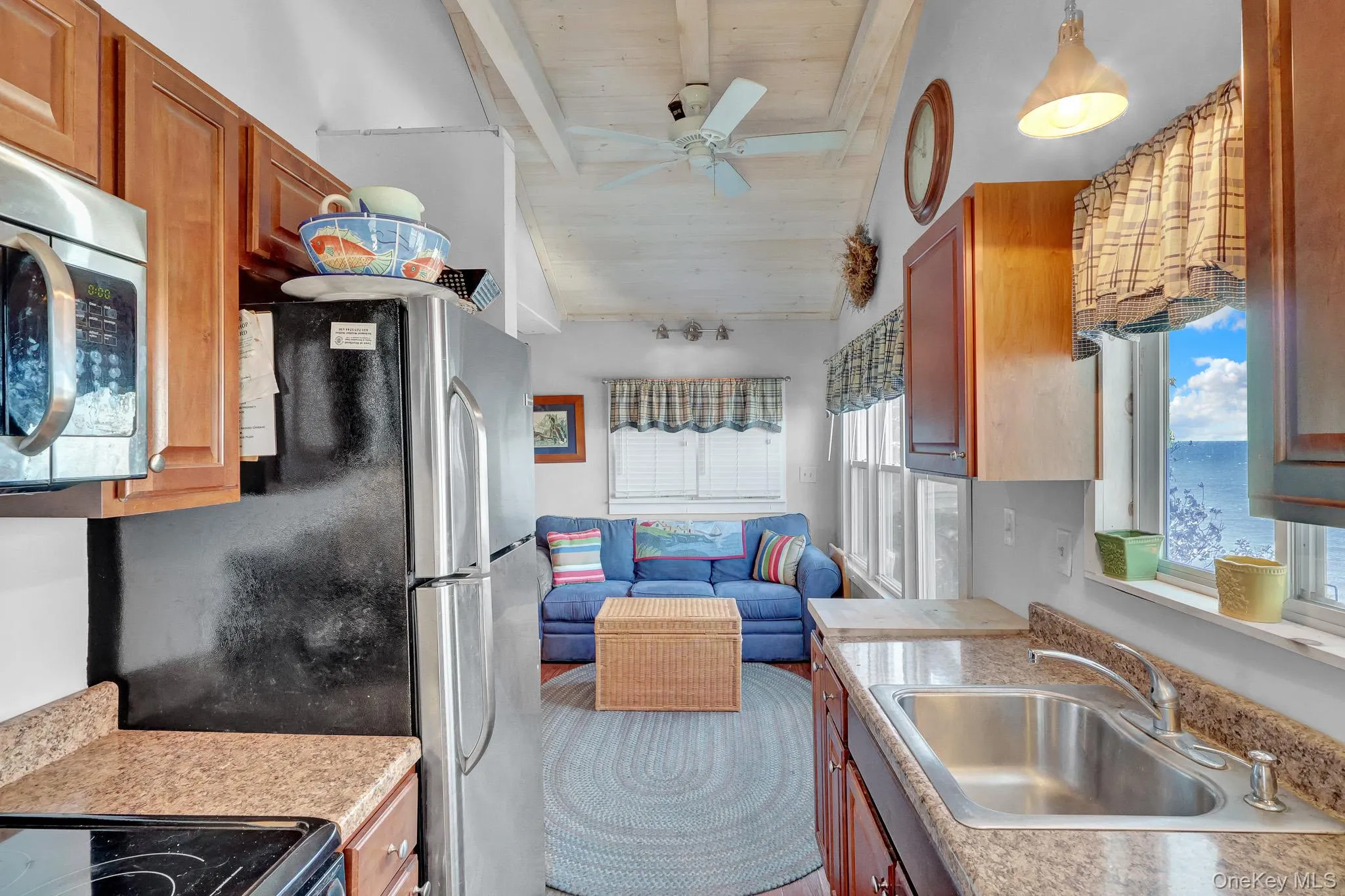 36 Beach Hill Drive, Riverhead, NY, 2 Bedrooms Bedrooms, 4 Rooms Rooms,1 BathroomBathrooms,Residential,For Rent,Beach Hill,0,1050270 36 Beach Hill Drive, Riverhead, NY, 2 Bedrooms Bedrooms, 4 Rooms Rooms,1 BathroomBathrooms,Residential,For Rent,Beach Hill,0,1050270