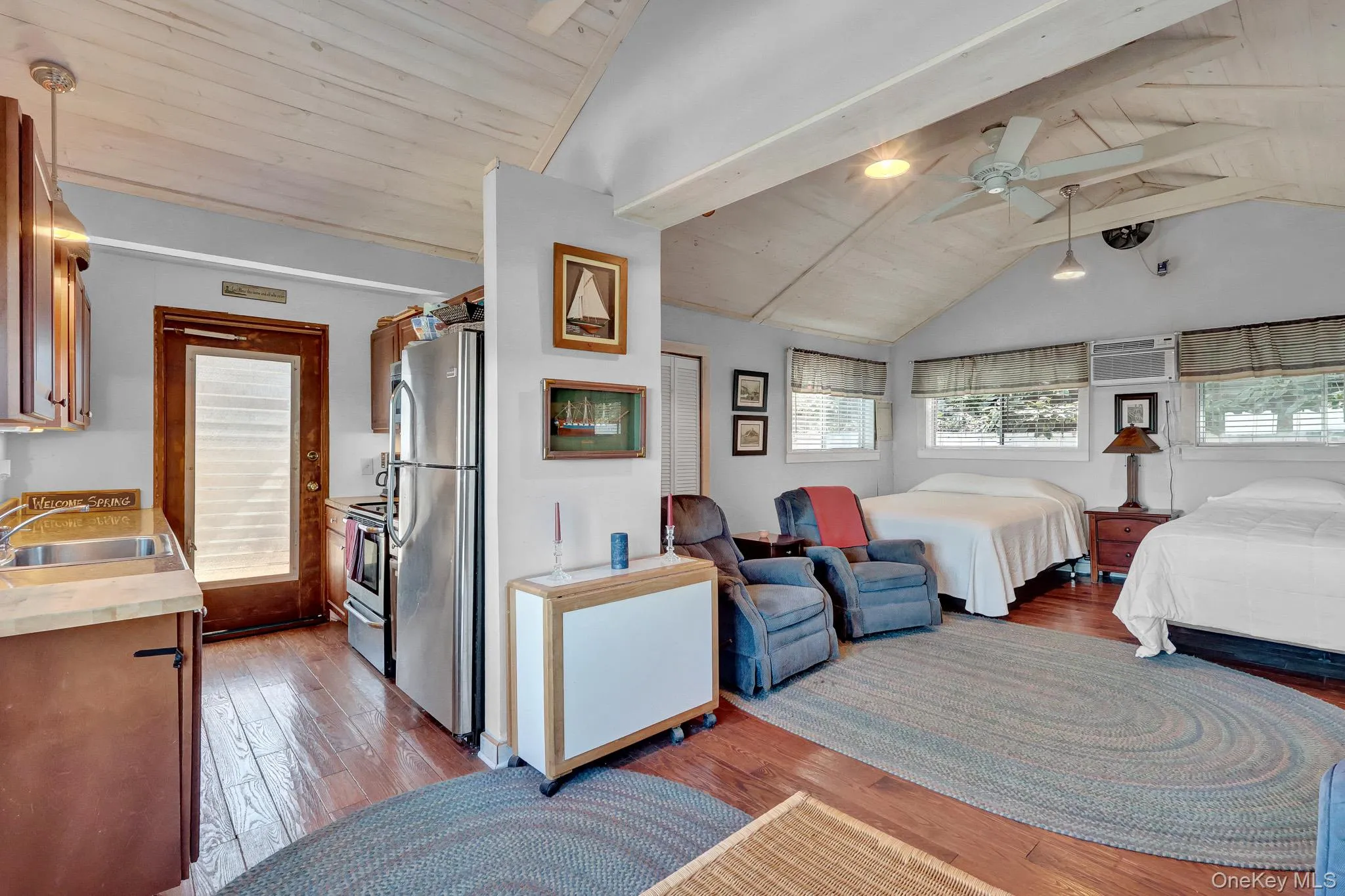 36 Beach Hill Drive, Riverhead, NY, 2 Bedrooms Bedrooms, 4 Rooms Rooms,1 BathroomBathrooms,Residential,For Rent,Beach Hill,0,1050270 36 Beach Hill Drive, Riverhead, NY, 2 Bedrooms Bedrooms, 4 Rooms Rooms,1 BathroomBathrooms,Residential,For Rent,Beach Hill,0,1050270