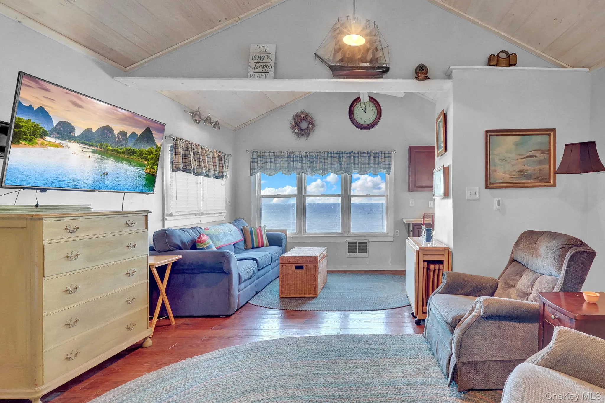 36 Beach Hill Drive, Riverhead, NY, 2 Bedrooms Bedrooms, 4 Rooms Rooms,1 BathroomBathrooms,Residential,For Rent,Beach Hill,0,1050270 36 Beach Hill Drive, Riverhead, NY, 2 Bedrooms Bedrooms, 4 Rooms Rooms,1 BathroomBathrooms,Residential,For Rent,Beach Hill,0,1050270