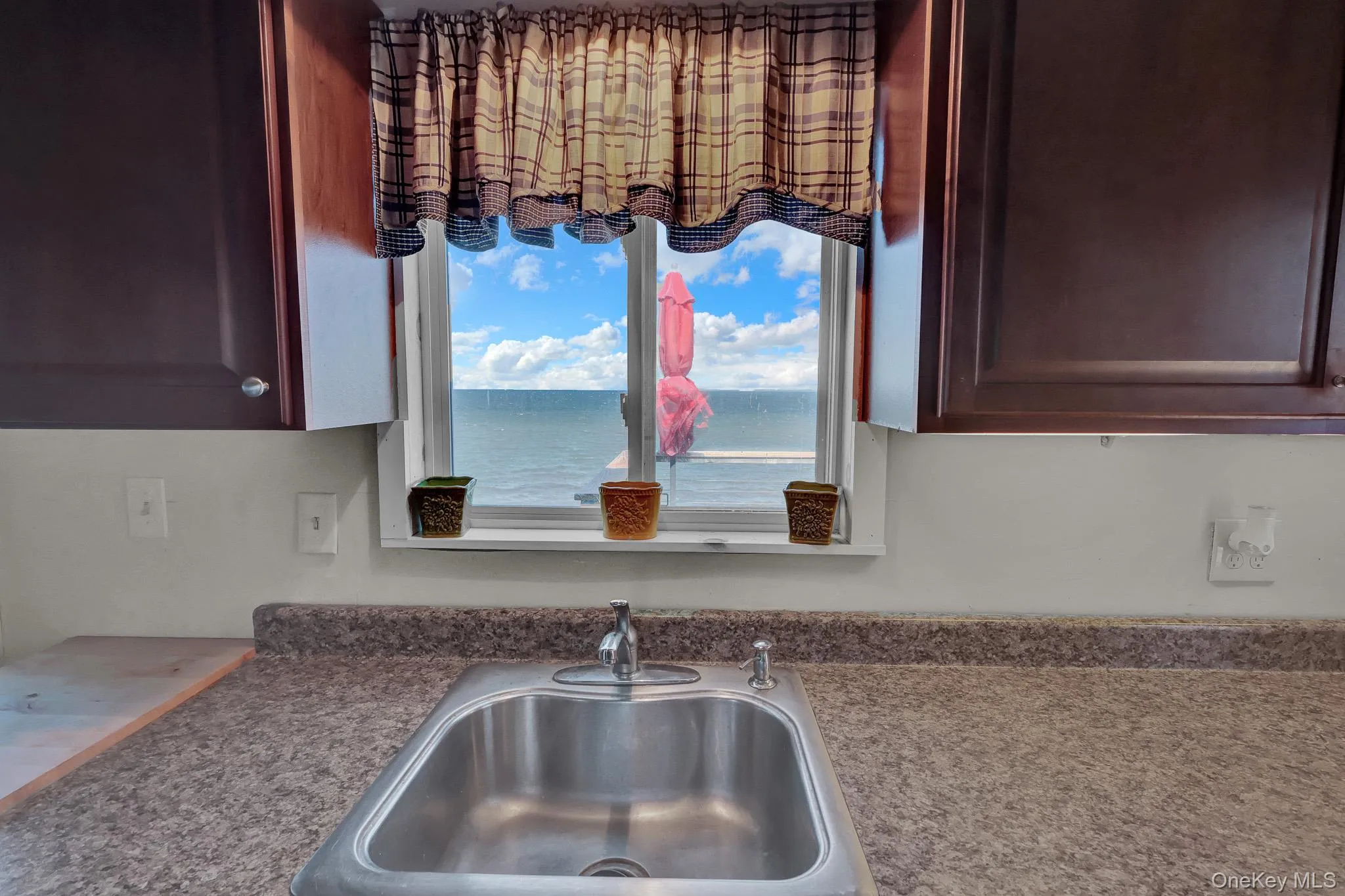 36 Beach Hill Drive, Riverhead, NY, 2 Bedrooms Bedrooms, 4 Rooms Rooms,1 BathroomBathrooms,Residential,For Rent,Beach Hill,0,1050270 36 Beach Hill Drive, Riverhead, NY, 2 Bedrooms Bedrooms, 4 Rooms Rooms,1 BathroomBathrooms,Residential,For Rent,Beach Hill,0,1050270