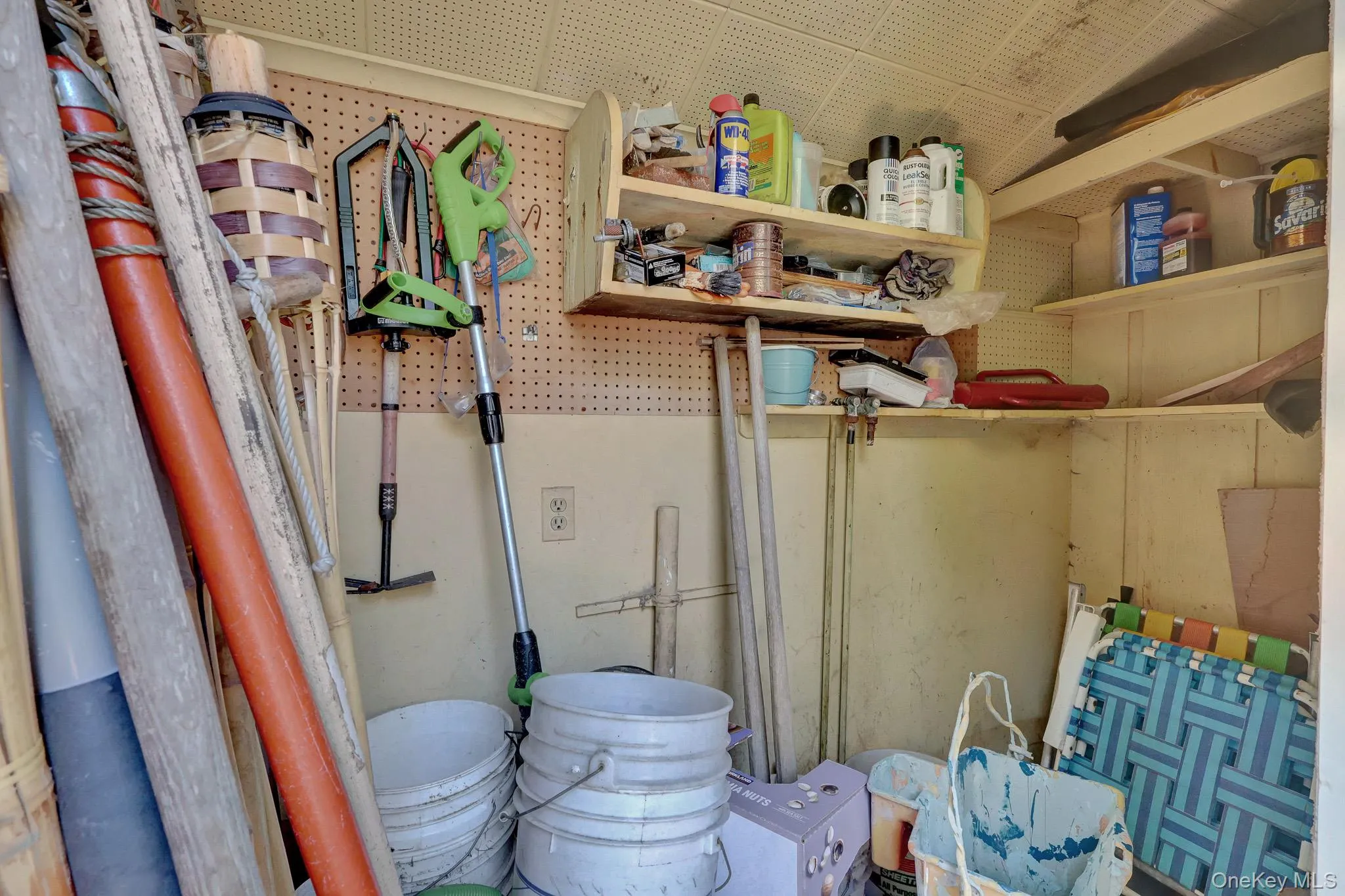 30 Neptune Place, Riverhead, NY, 2 Bedrooms Bedrooms, 5 Rooms Rooms,1 BathroomBathrooms,Residential,For Rent,Neptune,0,1050271 30 Neptune Place, Riverhead, NY, 2 Bedrooms Bedrooms, 5 Rooms Rooms,1 BathroomBathrooms,Residential,For Rent,Neptune,0,1050271