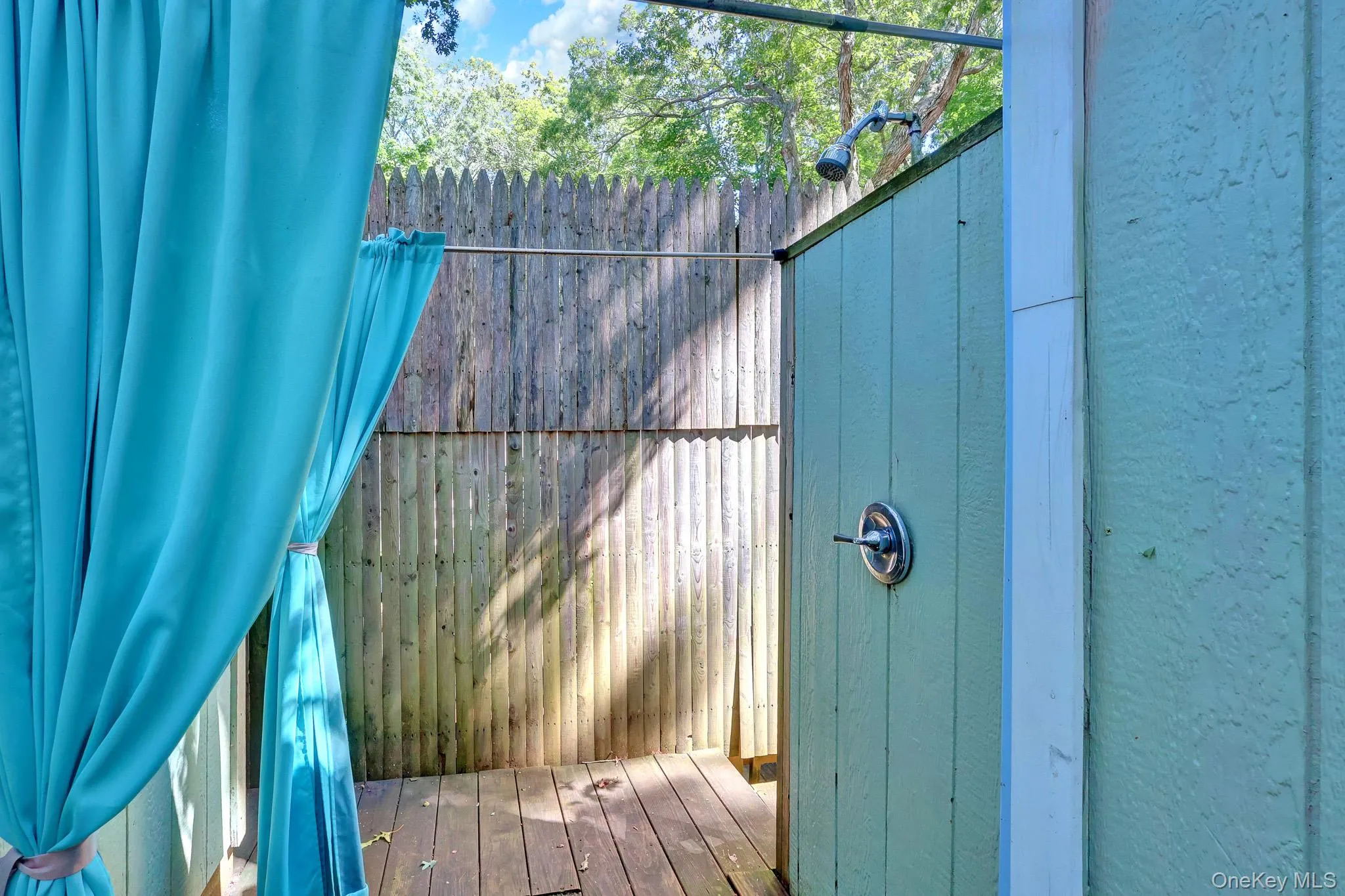 30 Neptune Place, Riverhead, NY, 2 Bedrooms Bedrooms, 5 Rooms Rooms,1 BathroomBathrooms,Residential,For Rent,Neptune,0,1050271 30 Neptune Place, Riverhead, NY, 2 Bedrooms Bedrooms, 5 Rooms Rooms,1 BathroomBathrooms,Residential,For Rent,Neptune,0,1050271