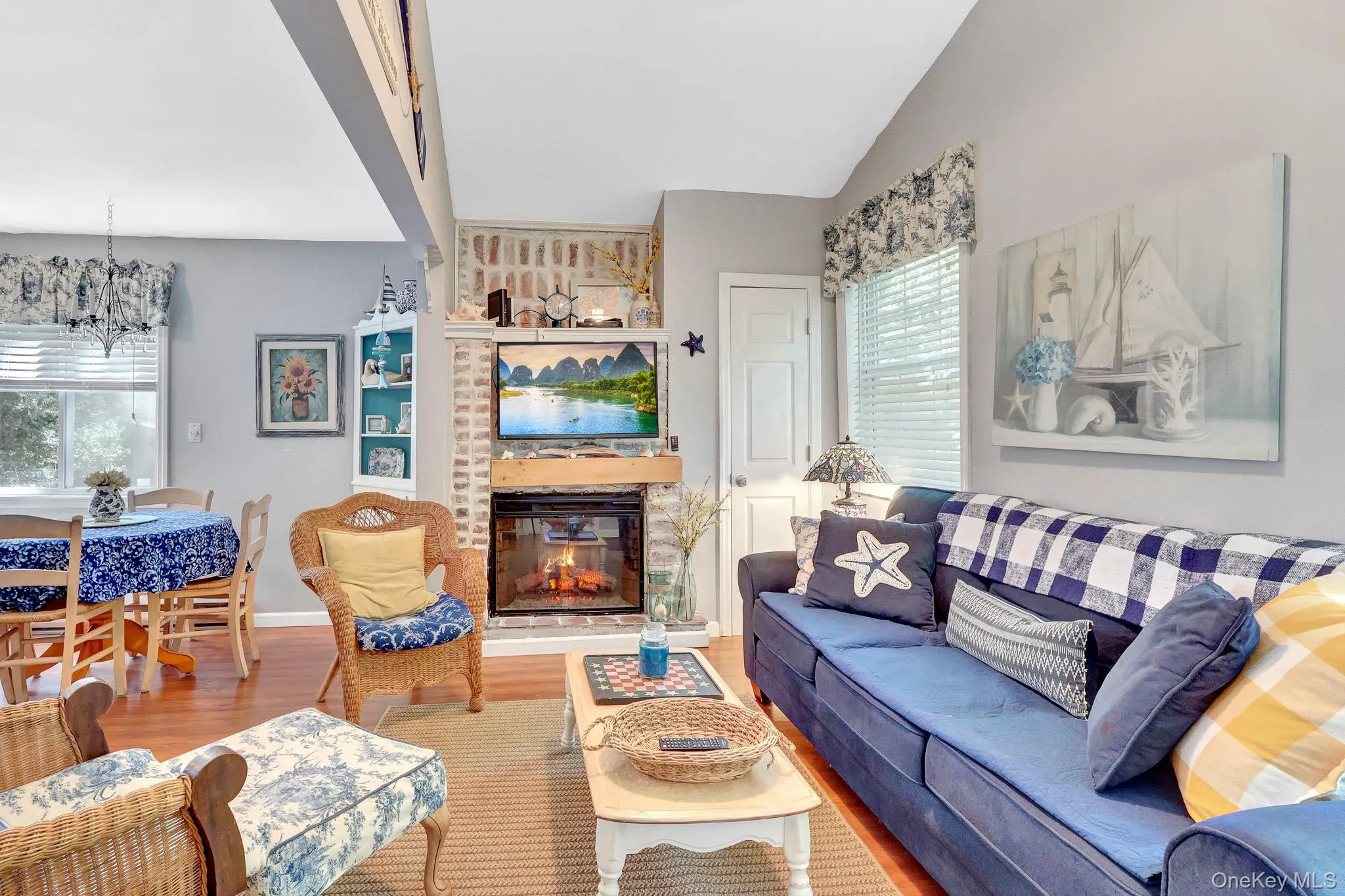 30 Neptune Place, Riverhead, NY, 2 Bedrooms Bedrooms, 5 Rooms Rooms,1 BathroomBathrooms,Residential,For Rent,Neptune,0,1050271 30 Neptune Place, Riverhead, NY, 2 Bedrooms Bedrooms, 5 Rooms Rooms,1 BathroomBathrooms,Residential,For Rent,Neptune,0,1050271