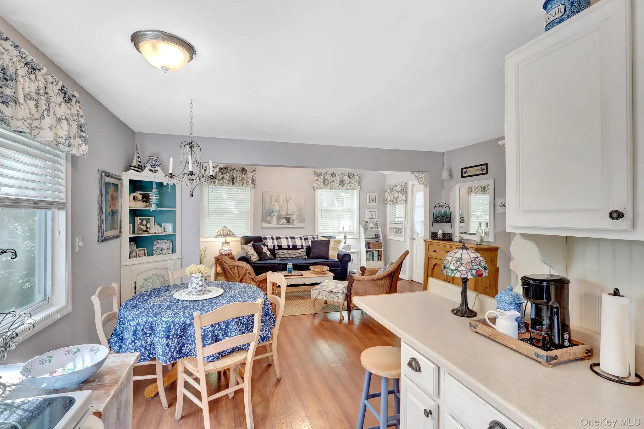30 Neptune Place, Riverhead, NY, 2 Bedrooms Bedrooms, 5 Rooms Rooms,1 BathroomBathrooms,Residential,For Rent,Neptune,0,1050271 30 Neptune Place, Riverhead, NY, 2 Bedrooms Bedrooms, 5 Rooms Rooms,1 BathroomBathrooms,Residential,For Rent,Neptune,0,1050271