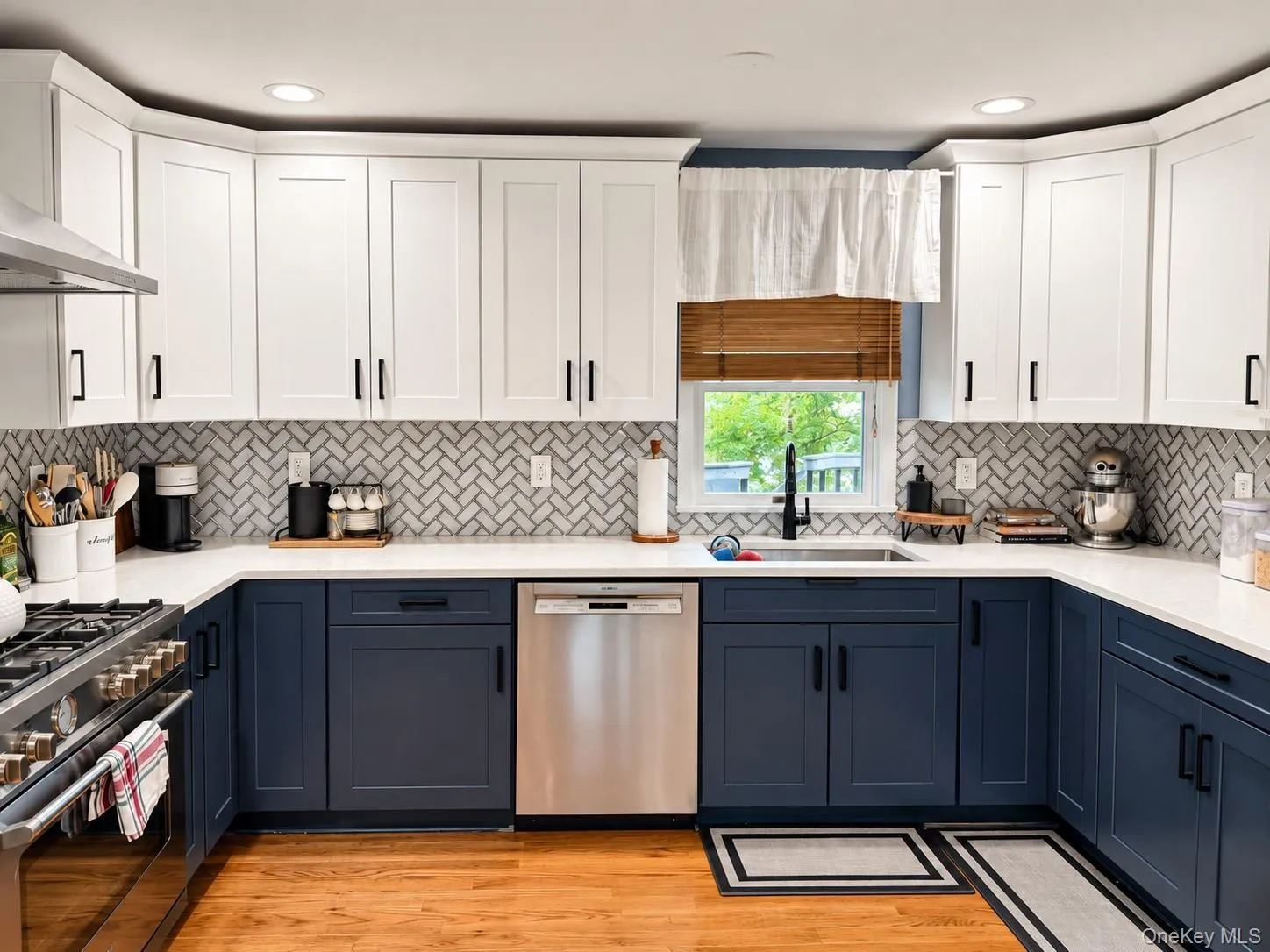 11 Emerson Avenue, Cortlandt, NY, 3 Bedrooms Bedrooms, 7 Rooms Rooms,1 BathroomBathrooms,Residential,For Rent,Emerson,0,1050272 11 Emerson Avenue, Cortlandt, NY, 3 Bedrooms Bedrooms, 7 Rooms Rooms,1 BathroomBathrooms,Residential,For Rent,Emerson,0,1050272